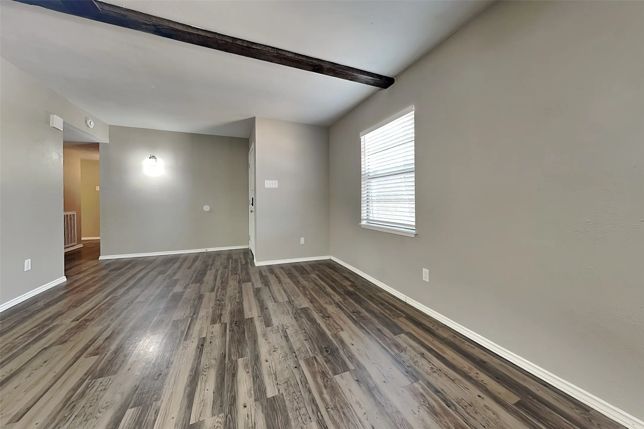 Single Family Residence For Rent in Tarrant County , 4605 Greenfield Drive, Arlington, Texas 76016, 3 Bedroom, 2 Bathroom, 2 Garage spaces, 1,545 Sqft, built in 1979, mls#21381500, Real Estate Agent in Arlington, Homes For Rent in Tarrant county, Homes For Rent in Arlington, Realtor in Arlington Texas, Real Estate Brokerage Independent Realty Texas, Luminita Cordes Realtor