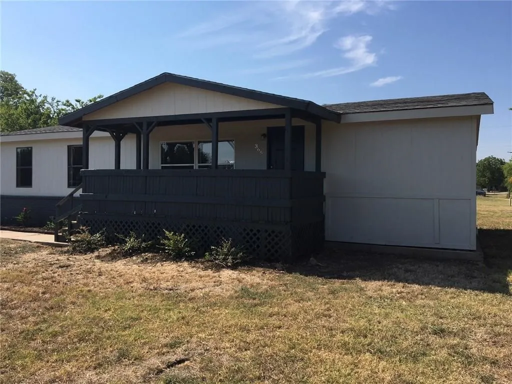 Mobile Home For Rent in Denton County , 365 Darrell Road, Roanoke, Texas 76262, 3 Bedroom, 2 Bathroom, 2 Garage spaces, 1,512 Sqft, built in 1986, mls#21381511, Real Estate Agent in Roanoke, Homes For Rent in Denton county, Homes For Rent in Roanoke, Realtor in Roanoke Texas, Real Estate Brokerage Independent Realty Texas, Luminita Cordes Realtor