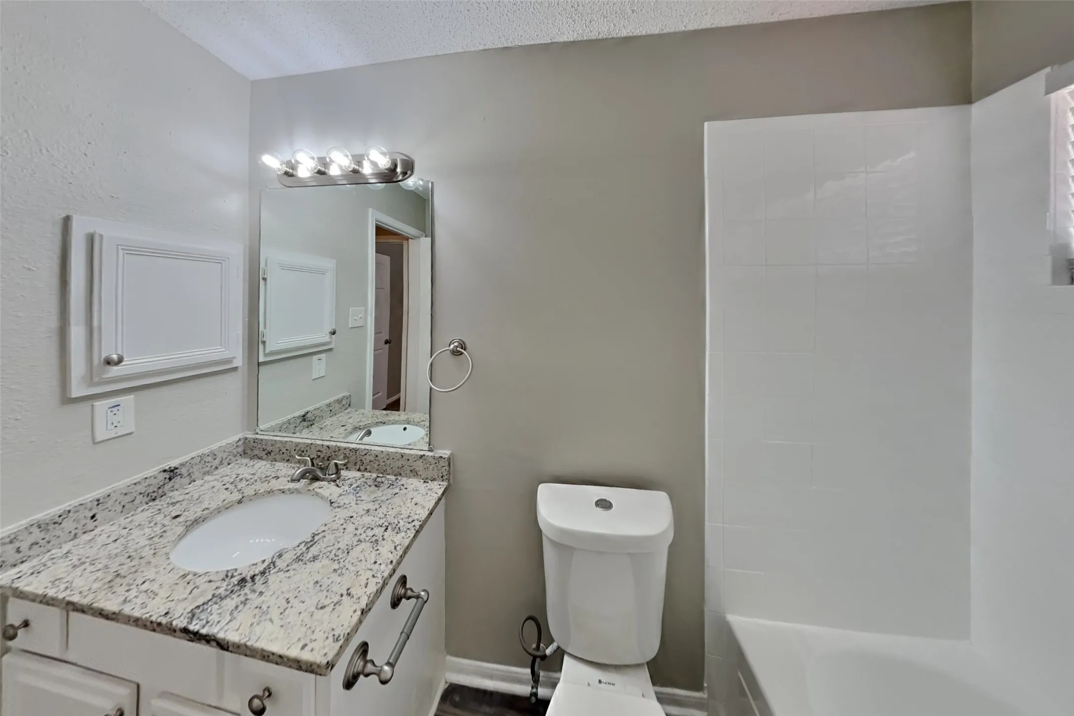 Single Family Residence For Rent in Collin County , 713 Sycamore Creek Road, Allen, Texas 75002, 4 Bedroom, 3 Bathroom, 2 Garage spaces, 2,318 Sqft, built in 1990, mls#21381512, Real Estate Agent in Allen, Homes For Rent in Collin county, Homes For Rent in Allen, Realtor in Allen Texas, Real Estate Brokerage Independent Realty Texas, Luminita Cordes Realtor