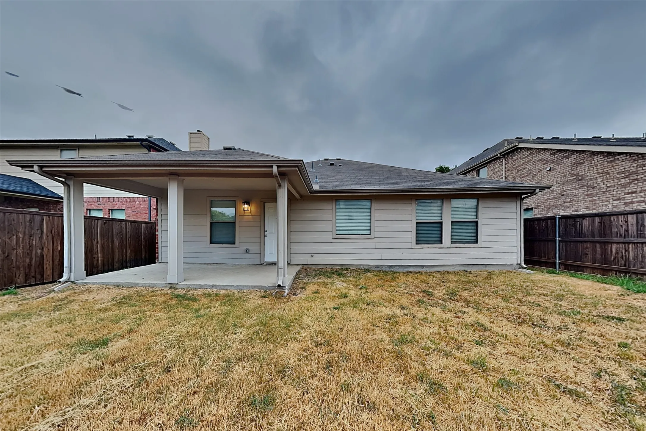 Single Family Residence For Rent in Collin County , 3201 Grant Street, Mc Kinney, Texas 75071, 3 Bedroom, 2 Bathroom, 2 Garage spaces, 1,572 Sqft, built in 2005, mls#21381517, Real Estate Agent in Mc Kinney, Homes For Rent in Collin county, Homes For Rent in Mc Kinney, Realtor in Mc Kinney Texas, Real Estate Brokerage Independent Realty Texas, Luminita Cordes Realtor