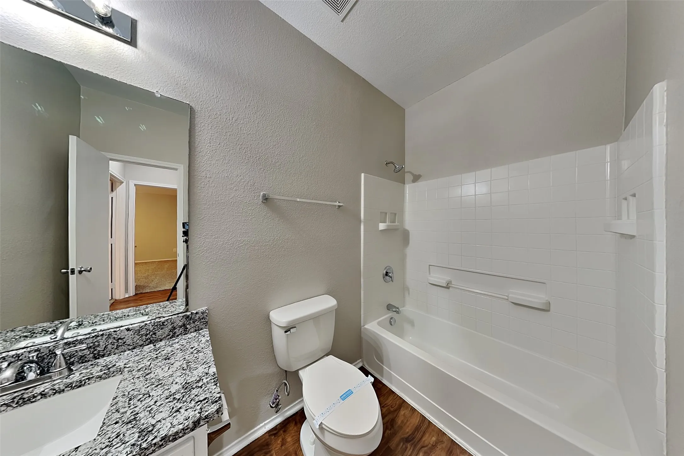 Single Family Residence For Rent in Collin County , 3201 Grant Street, Mc Kinney, Texas 75071, 3 Bedroom, 2 Bathroom, 2 Garage spaces, 1,572 Sqft, built in 2005, mls#21381517, Real Estate Agent in Mc Kinney, Homes For Rent in Collin county, Homes For Rent in Mc Kinney, Realtor in Mc Kinney Texas, Real Estate Brokerage Independent Realty Texas, Luminita Cordes Realtor