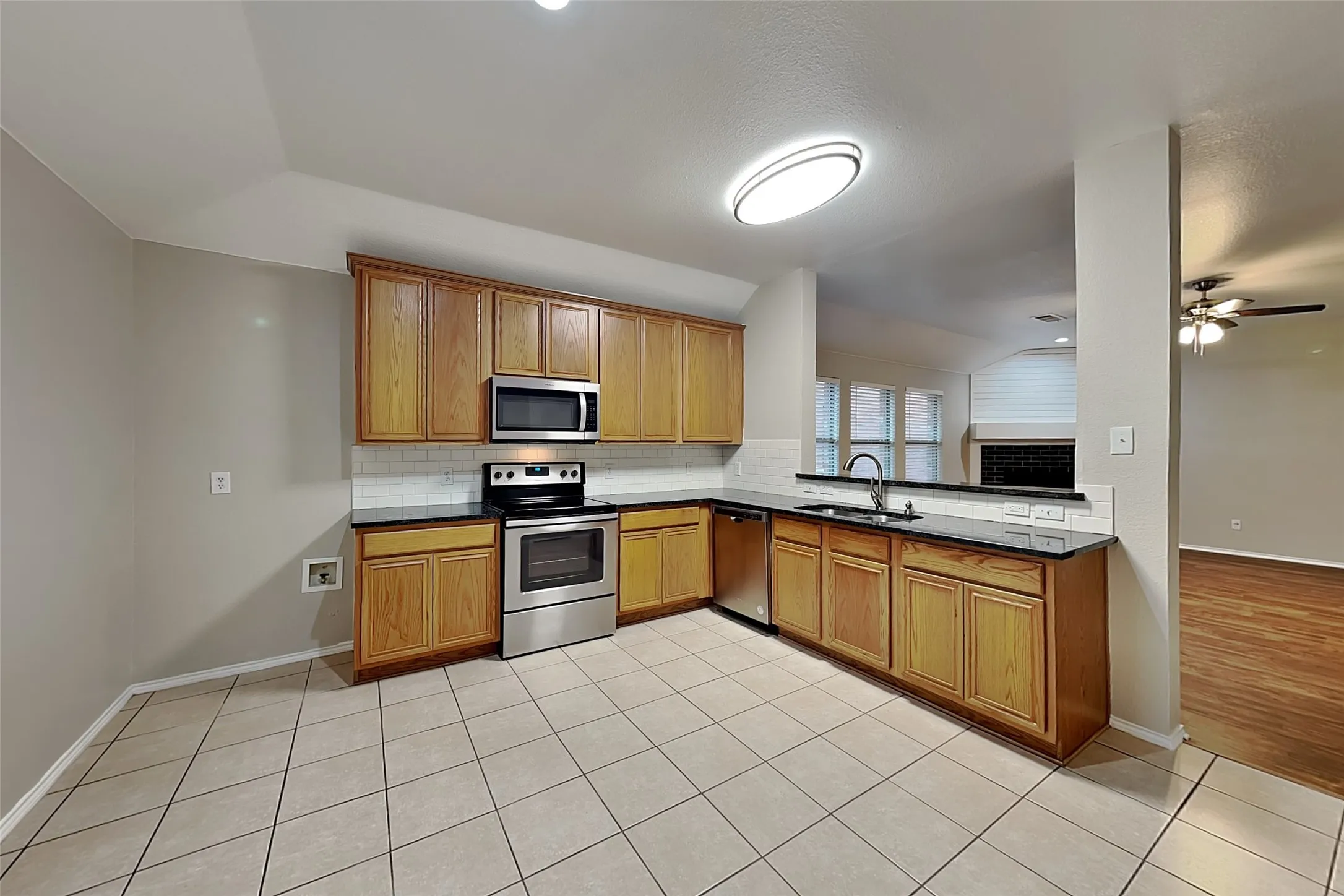 Single Family Residence For Rent in Collin County , 3201 Grant Street, Mc Kinney, Texas 75071, 3 Bedroom, 2 Bathroom, 2 Garage spaces, 1,572 Sqft, built in 2005, mls#21381517, Real Estate Agent in Mc Kinney, Homes For Rent in Collin county, Homes For Rent in Mc Kinney, Realtor in Mc Kinney Texas, Real Estate Brokerage Independent Realty Texas, Luminita Cordes Realtor