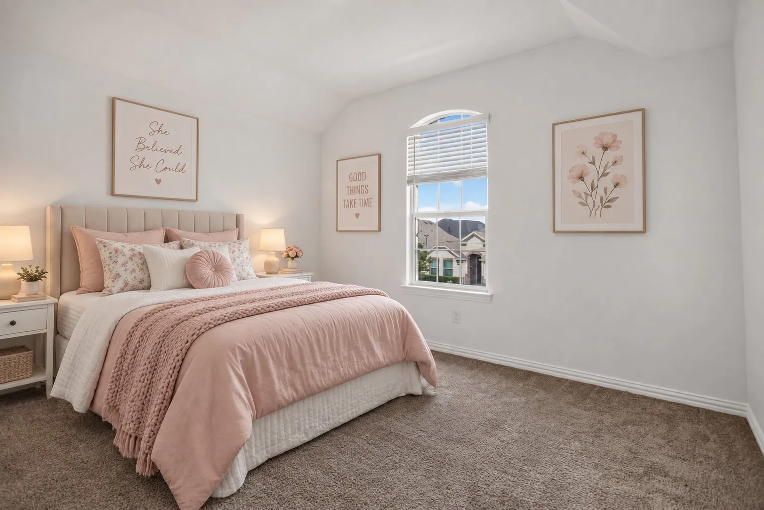 Arched window with blinds, plush carpet, and light-colored walls