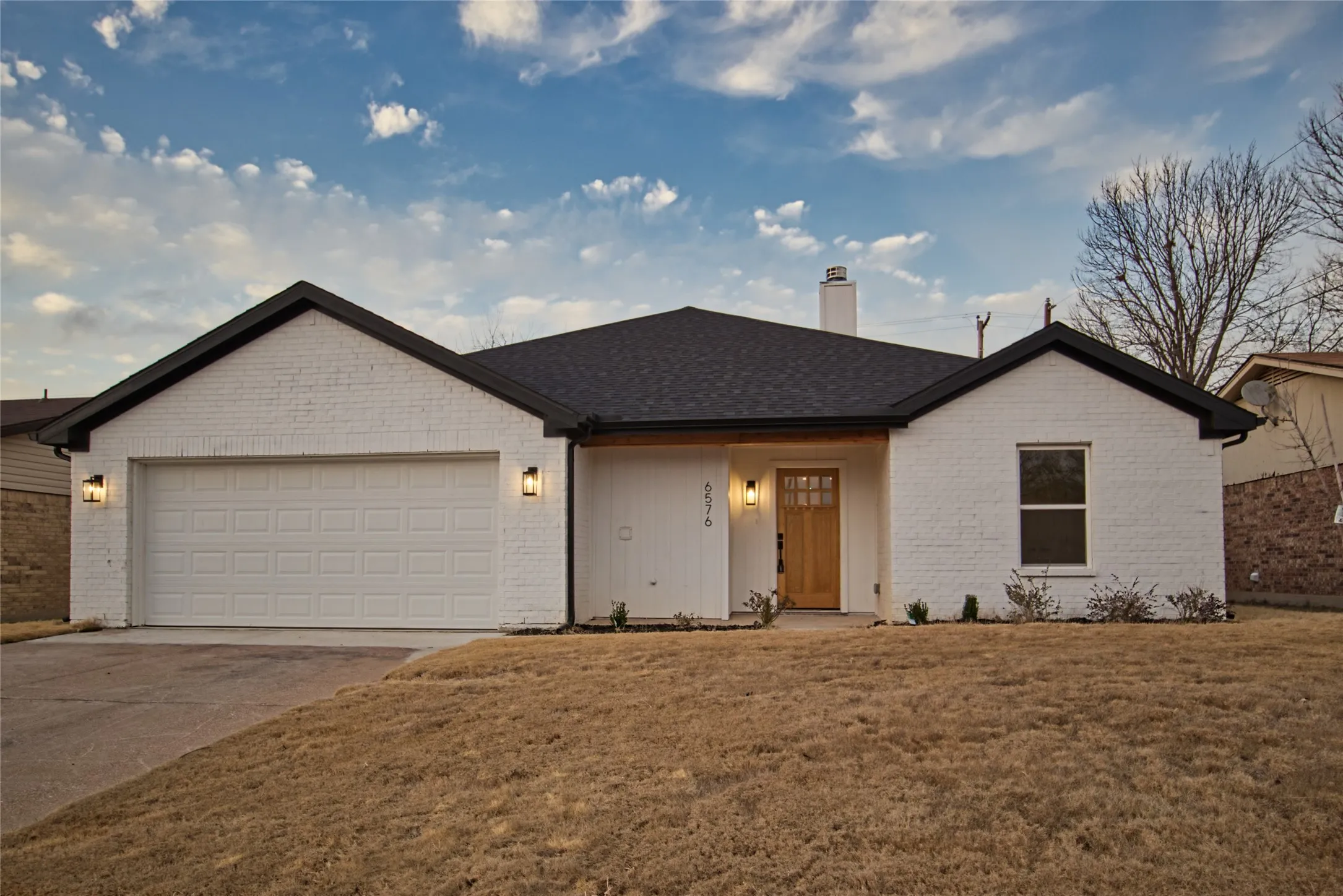 Single Family Residence For Rent in Tarrant County , 6576 Old Mill Circle, Watauga, Texas 76148, 4 Bedroom, 2 Bathroom, 2 Garage spaces, 1,659 Sqft, built in 2021, mls#21381538, Real Estate Agent in Watauga, Homes For Rent in Tarrant county, Homes For Rent in Watauga, Realtor in Watauga Texas, Real Estate Brokerage Independent Realty Texas, Luminita Cordes Realtor