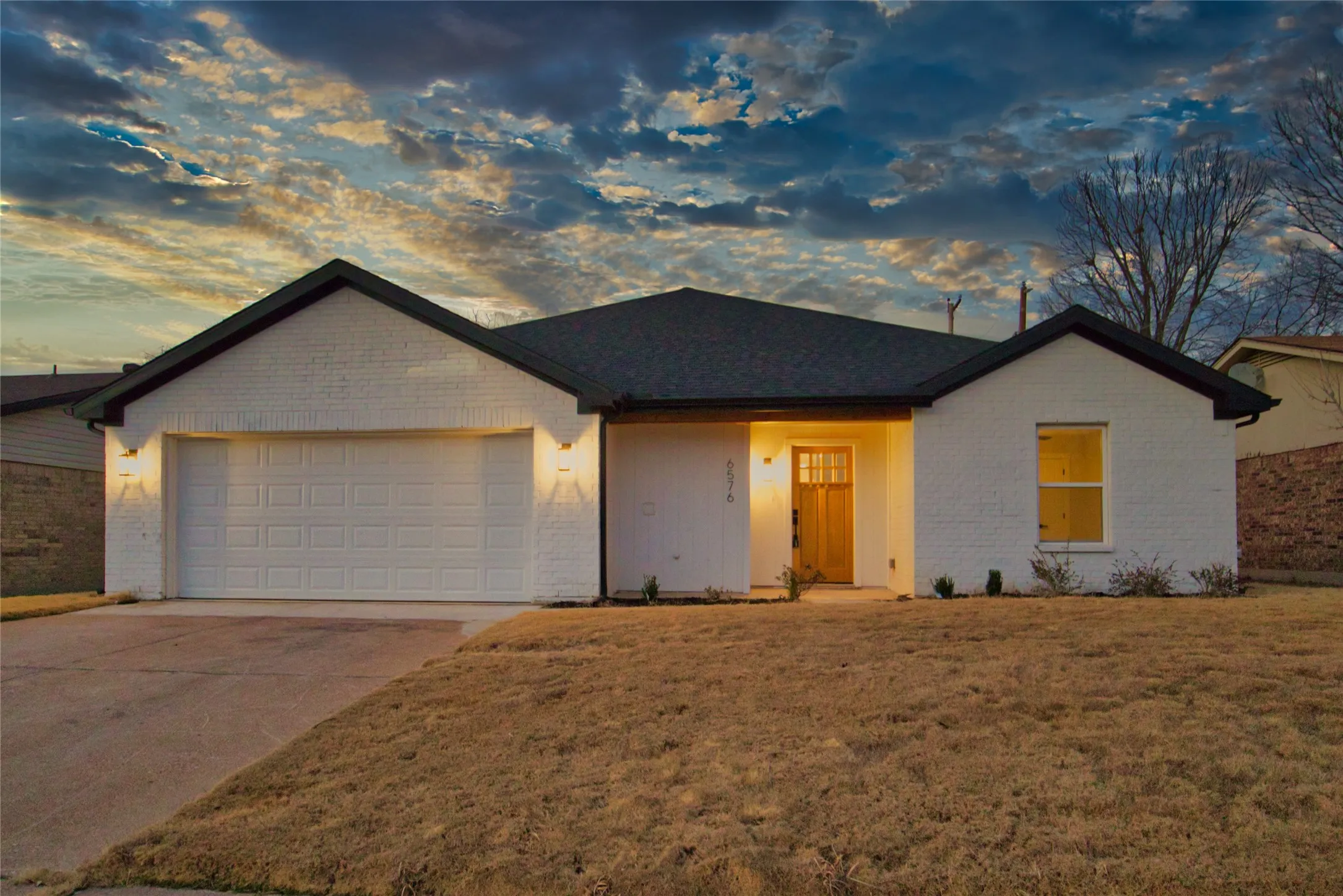 Single Family Residence For Rent in Tarrant County , 6576 Old Mill Circle, Watauga, Texas 76148, 4 Bedroom, 2 Bathroom, 2 Garage spaces, 1,659 Sqft, built in 2021, mls#21381538, Real Estate Agent in Watauga, Homes For Rent in Tarrant county, Homes For Rent in Watauga, Realtor in Watauga Texas, Real Estate Brokerage Independent Realty Texas, Luminita Cordes Realtor