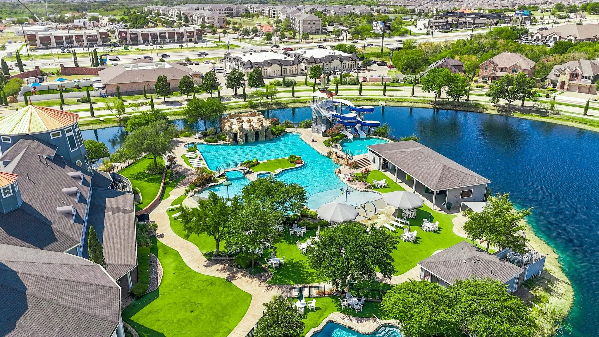 Single Family Residence For Sale in Denton County , 1512 Augusta Drive, Savannah, Texas 76227, 3 Bedroom, 2 Bathroom, 2 Garage spaces, 2,034 Sqft, built in 2008, mls#21380004, Real Estate Agent in Savannah, Homes For Sale in Denton county, Homes For Sale in Savannah, Realtor in Savannah Texas, Real Estate Brokerage Independent Realty Texas, Luminita Cordes Realtor