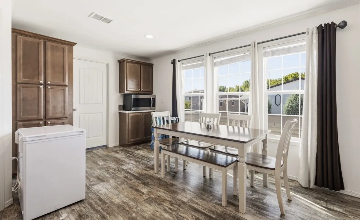 Mobile Home For Sale in Denton County , 1800 Preston on the Lake Boulevard 470, Little Elm, Texas 75068, 3 Bedroom, 2 Bathroom, Garage spaces, 1,216 Sqft, built in 2019, mls#21379172, Real Estate Agent in Little Elm, Homes For Sale in Denton county, Homes For Sale in Little Elm, Realtor in Little Elm Texas, Real Estate Brokerage Independent Realty Texas, Luminita Cordes Realtor