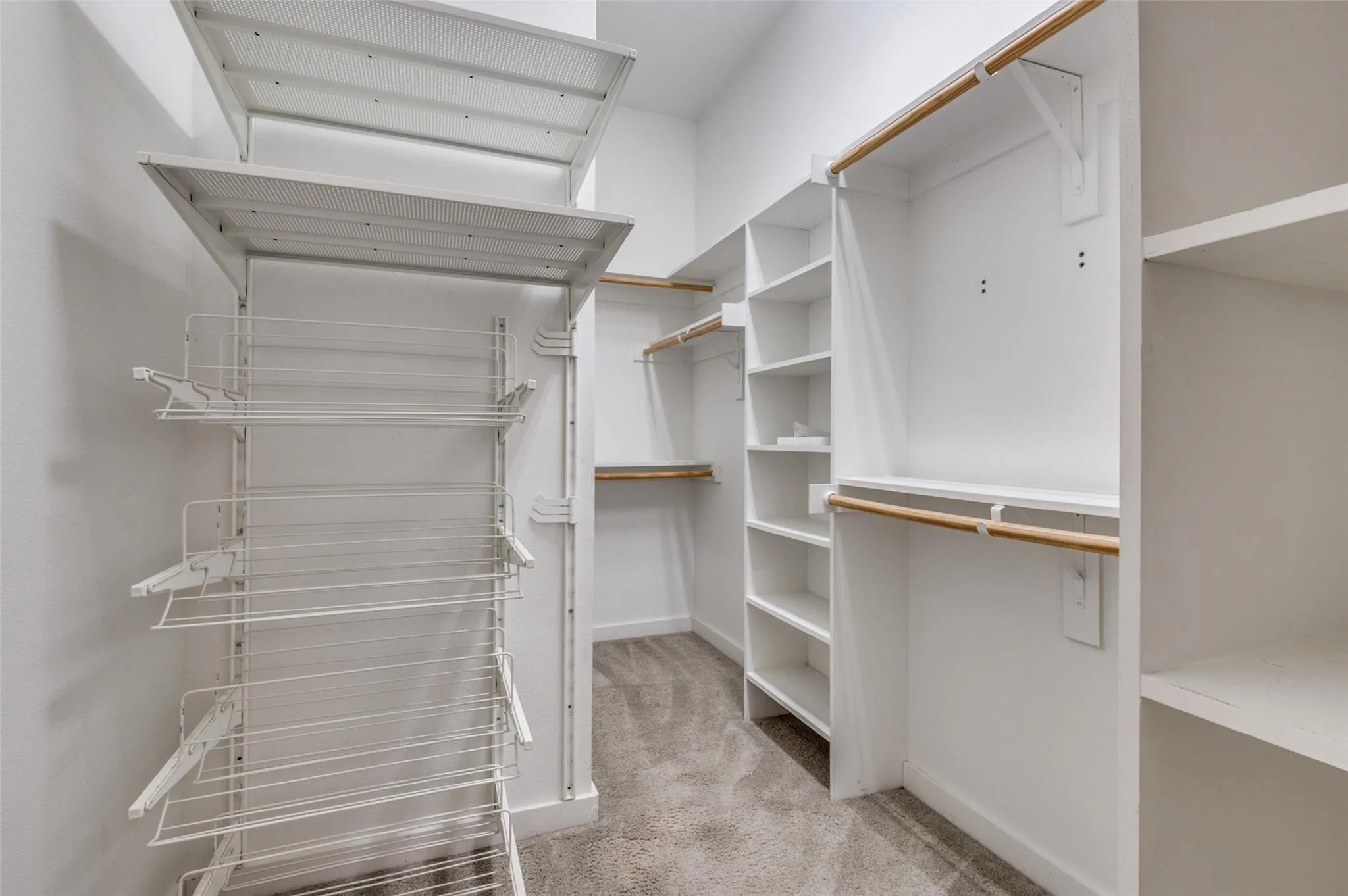 Townhouse For Rent in Dallas County , 3200 Ross Avenue 27, Dallas, Texas 75204, 3 Bedroom, 4 Bathroom, 2 Garage spaces, 2,022 Sqft, built in 2011, mls#21379230, Real Estate Agent in Dallas, Homes For Rent in Dallas county, Homes For Rent in Dallas, Realtor in Dallas Texas, Real Estate Brokerage Independent Realty Texas, Luminita Cordes Realtor