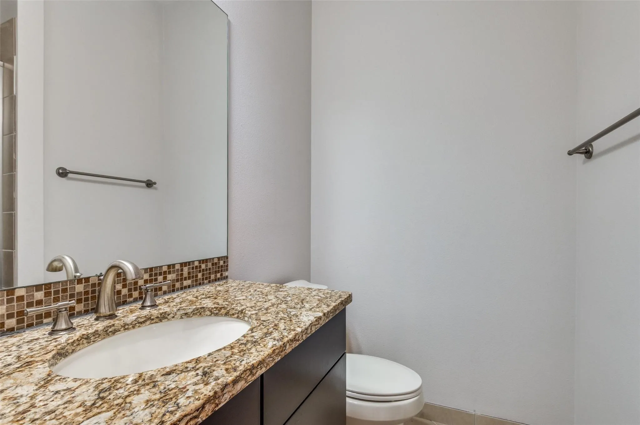 Townhouse For Rent in Dallas County , 3200 Ross Avenue 27, Dallas, Texas 75204, 3 Bedroom, 4 Bathroom, 2 Garage spaces, 2,022 Sqft, built in 2011, mls#21379230, Real Estate Agent in Dallas, Homes For Rent in Dallas county, Homes For Rent in Dallas, Realtor in Dallas Texas, Real Estate Brokerage Independent Realty Texas, Luminita Cordes Realtor