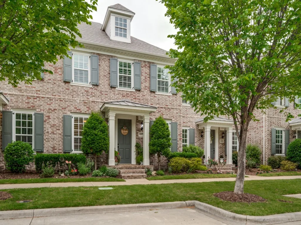 Townhouse For Sale in Denton County , 8357 Canal Street, Frisco, Texas 75034, 3 Bedroom, 3 Bathroom, 2 Garage spaces, 2,238 Sqft, built in 2015, mls#21380496, Real Estate Agent in Frisco, Homes For Sale in Denton county, Homes For Sale in Frisco, Realtor in Frisco Texas, Real Estate Brokerage Independent Realty Texas, Luminita Cordes Realtor