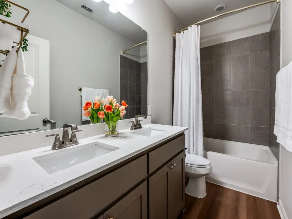 Townhouse For Sale in Denton County , 8357 Canal Street, Frisco, Texas 75034, 3 Bedroom, 3 Bathroom, 2 Garage spaces, 2,238 Sqft, built in 2015, mls#21380496, Real Estate Agent in Frisco, Homes For Sale in Denton county, Homes For Sale in Frisco, Realtor in Frisco Texas, Real Estate Brokerage Independent Realty Texas, Luminita Cordes Realtor