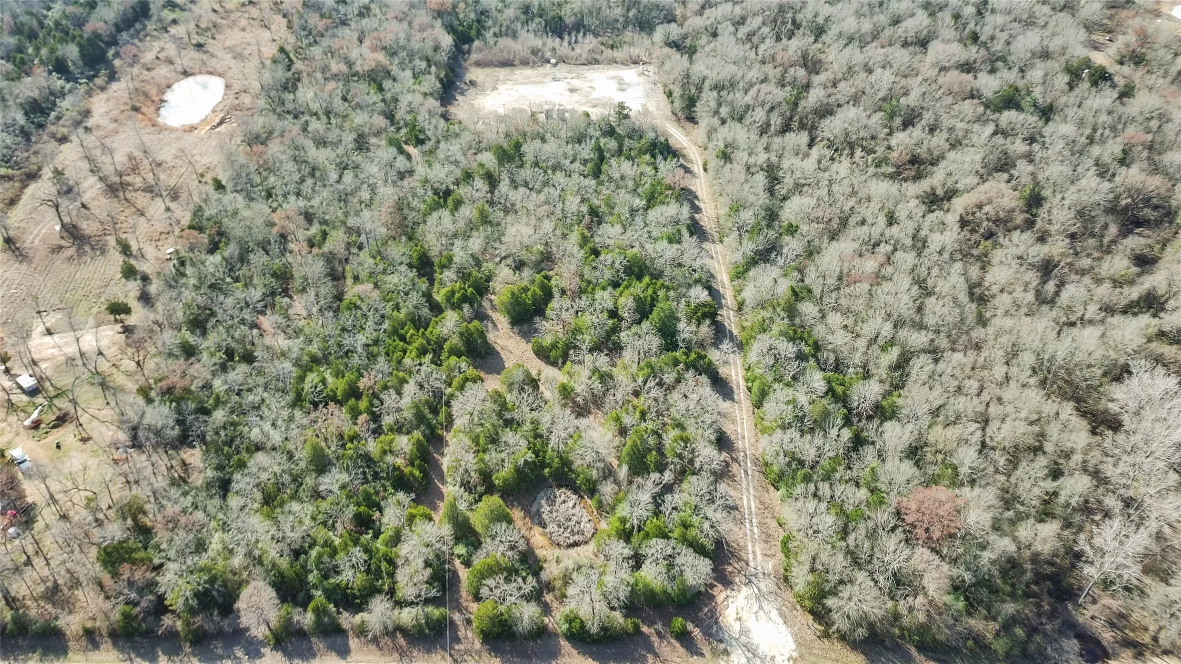 Unimproved Land For Sale in Freestone County , 000 County Road 506, Fairfield, Texas 75840, 0, 0, Garage spaces, 0 Sqft, built in 0, mls#21381548, Real Estate Agent in Fairfield, Homes For Sale in Freestone county, Homes For Sale in Fairfield, Realtor in Fairfield Texas, Real Estate Brokerage Independent Realty Texas, Luminita Cordes Realtor