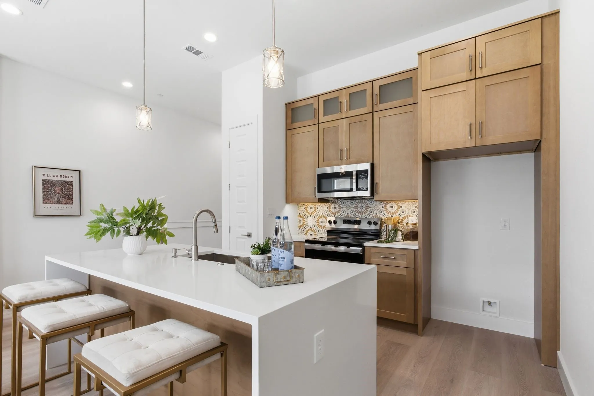 Townhouse For Rent in Dallas County , 2925 Spruce Valley Lane 314, Dallas, Texas 75233, 2 Bedroom, 2 Bathroom, 2 Garage spaces, 1,351 Sqft, built in 2026, mls#21381550, Real Estate Agent in Dallas, Homes For Rent in Dallas county, Homes For Rent in Dallas, Realtor in Dallas Texas, Real Estate Brokerage Independent Realty Texas, Luminita Cordes Realtor