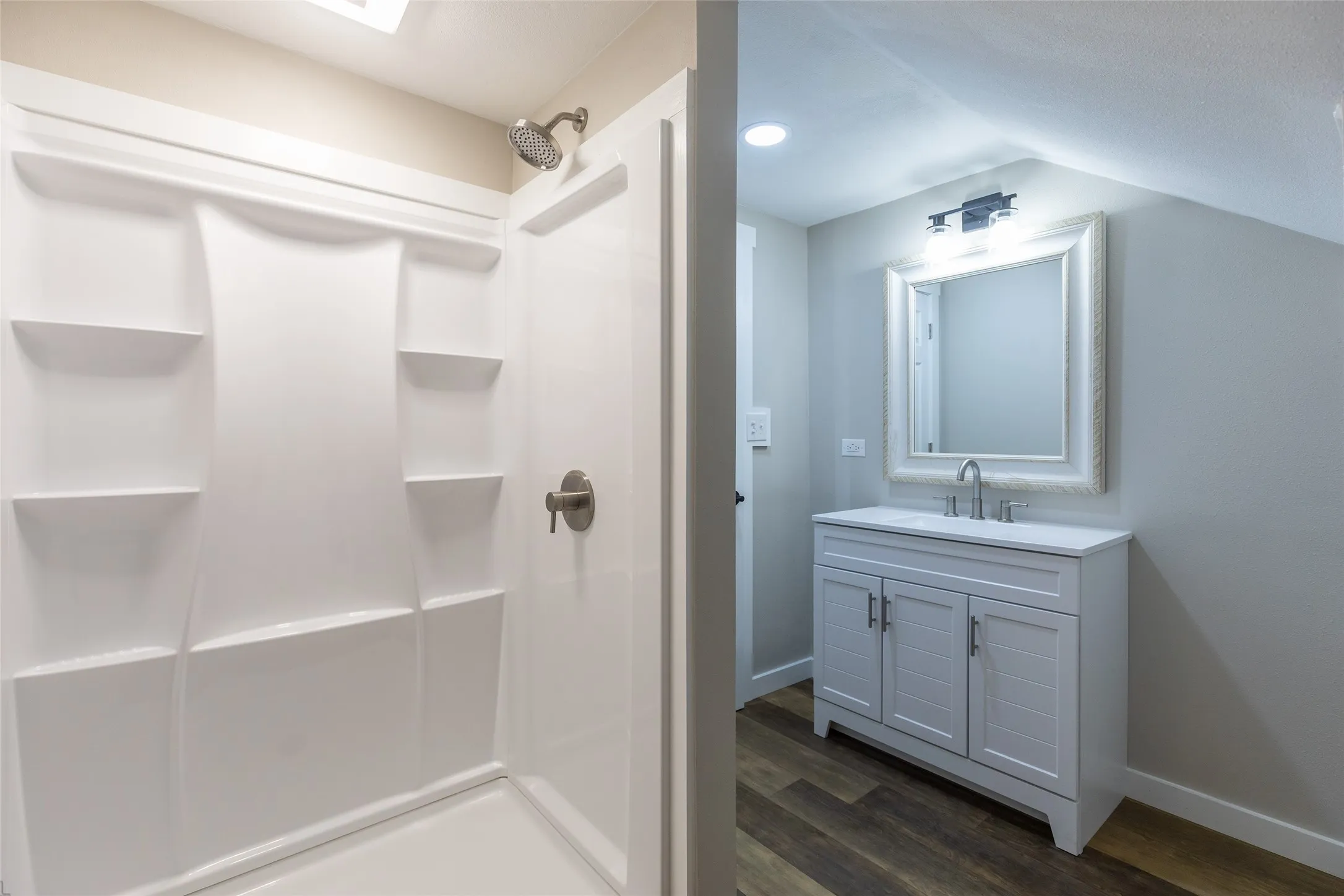 Upstairs bathroom