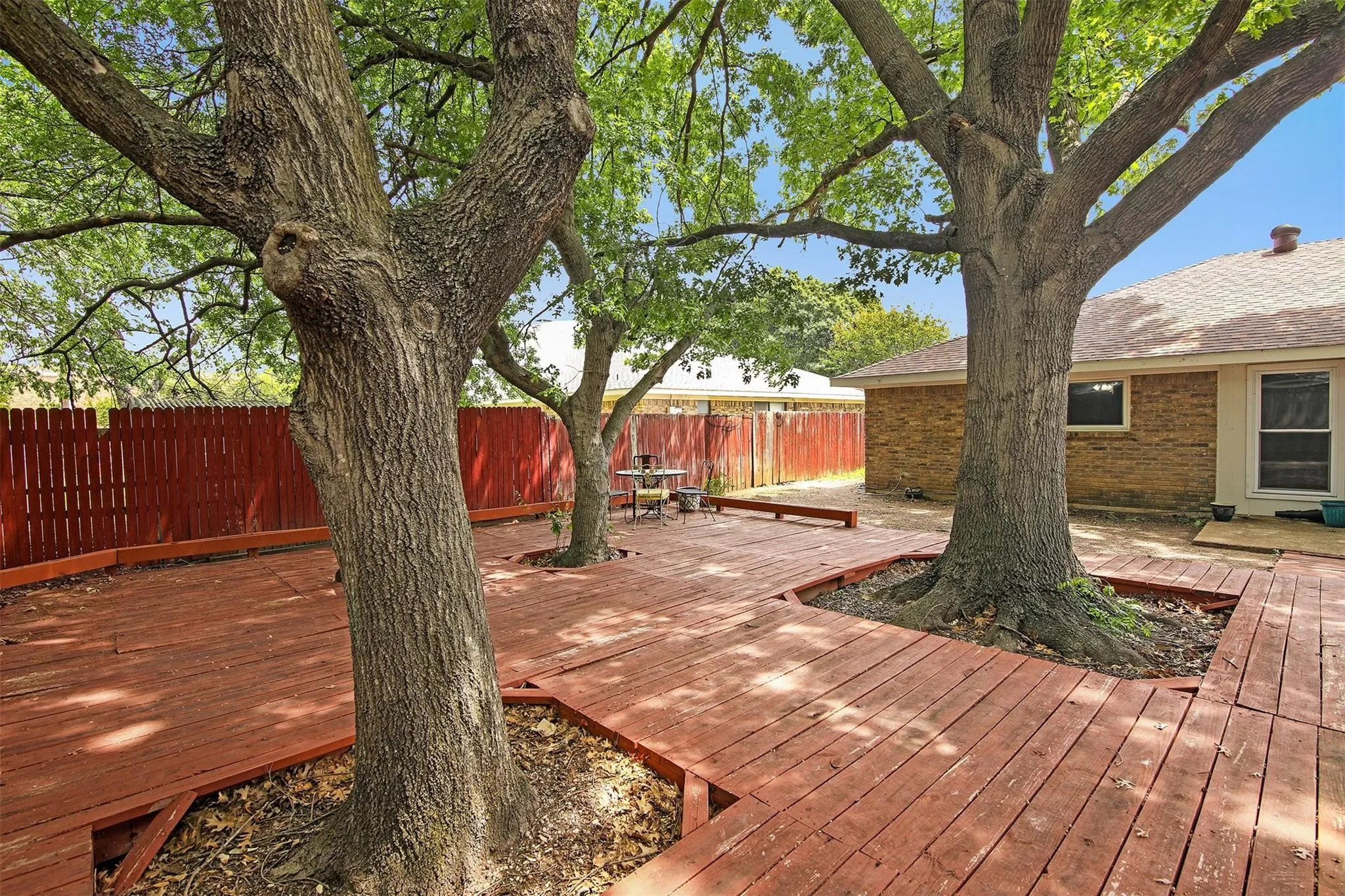 Single Family Residence For Rent in Collin County , 1113 Roaring Springs Drive, Allen, Texas 75002, 3 Bedroom, 2 Bathroom, 2 Garage spaces, 1,580 Sqft, built in 1981, mls#21381555, Real Estate Agent in Allen, Homes For Rent in Collin county, Homes For Rent in Allen, Realtor in Allen Texas, Real Estate Brokerage Independent Realty Texas, Luminita Cordes Realtor