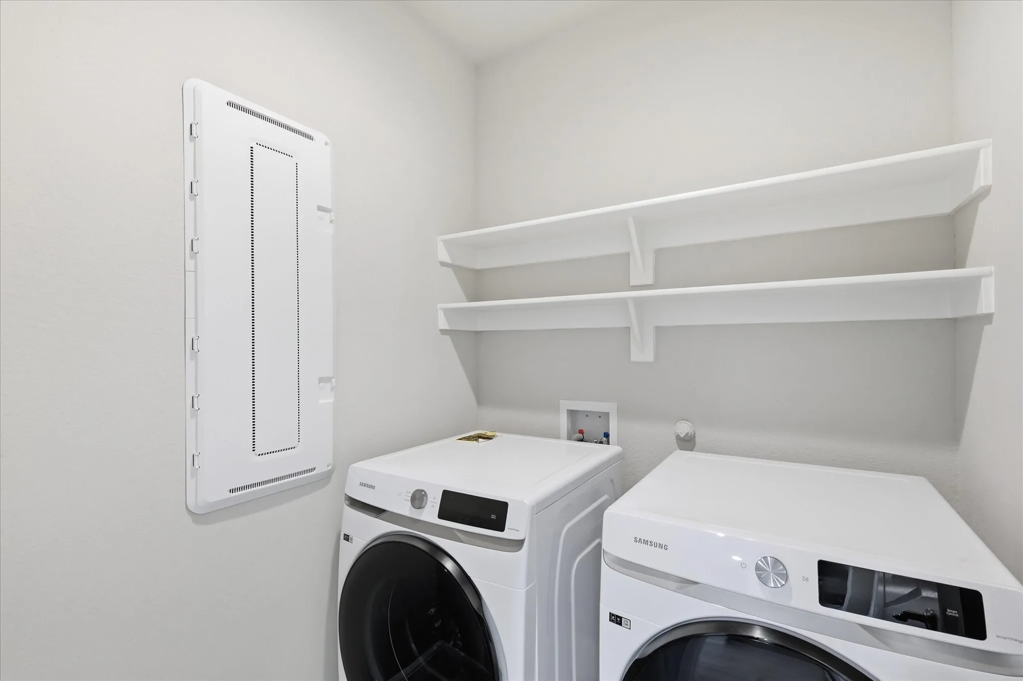 Single Family Residence For Rent in Denton County , 1516 Rachel Street, Northlake, Texas 76247, 5 Bedroom, 4 Bathroom, 2 Garage spaces, 2,800 Sqft, built in 2021, mls#21380545, Real Estate Agent in Northlake, Homes For Rent in Denton county, Homes For Rent in Northlake, Realtor in Northlake Texas, Real Estate Brokerage Independent Realty Texas, Luminita Cordes Realtor