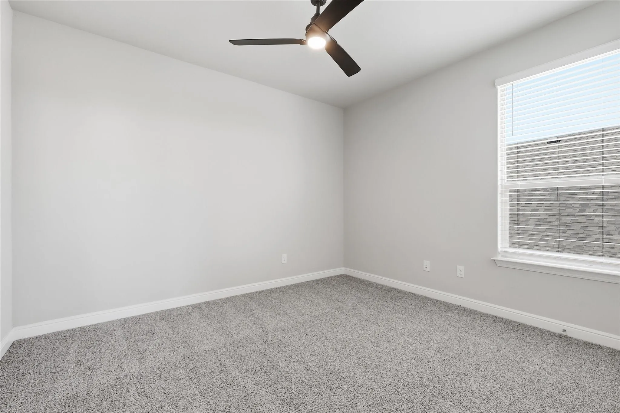 Single Family Residence For Rent in Denton County , 1516 Rachel Street, Northlake, Texas 76247, 5 Bedroom, 4 Bathroom, 2 Garage spaces, 2,800 Sqft, built in 2021, mls#21380545, Real Estate Agent in Northlake, Homes For Rent in Denton county, Homes For Rent in Northlake, Realtor in Northlake Texas, Real Estate Brokerage Independent Realty Texas, Luminita Cordes Realtor
