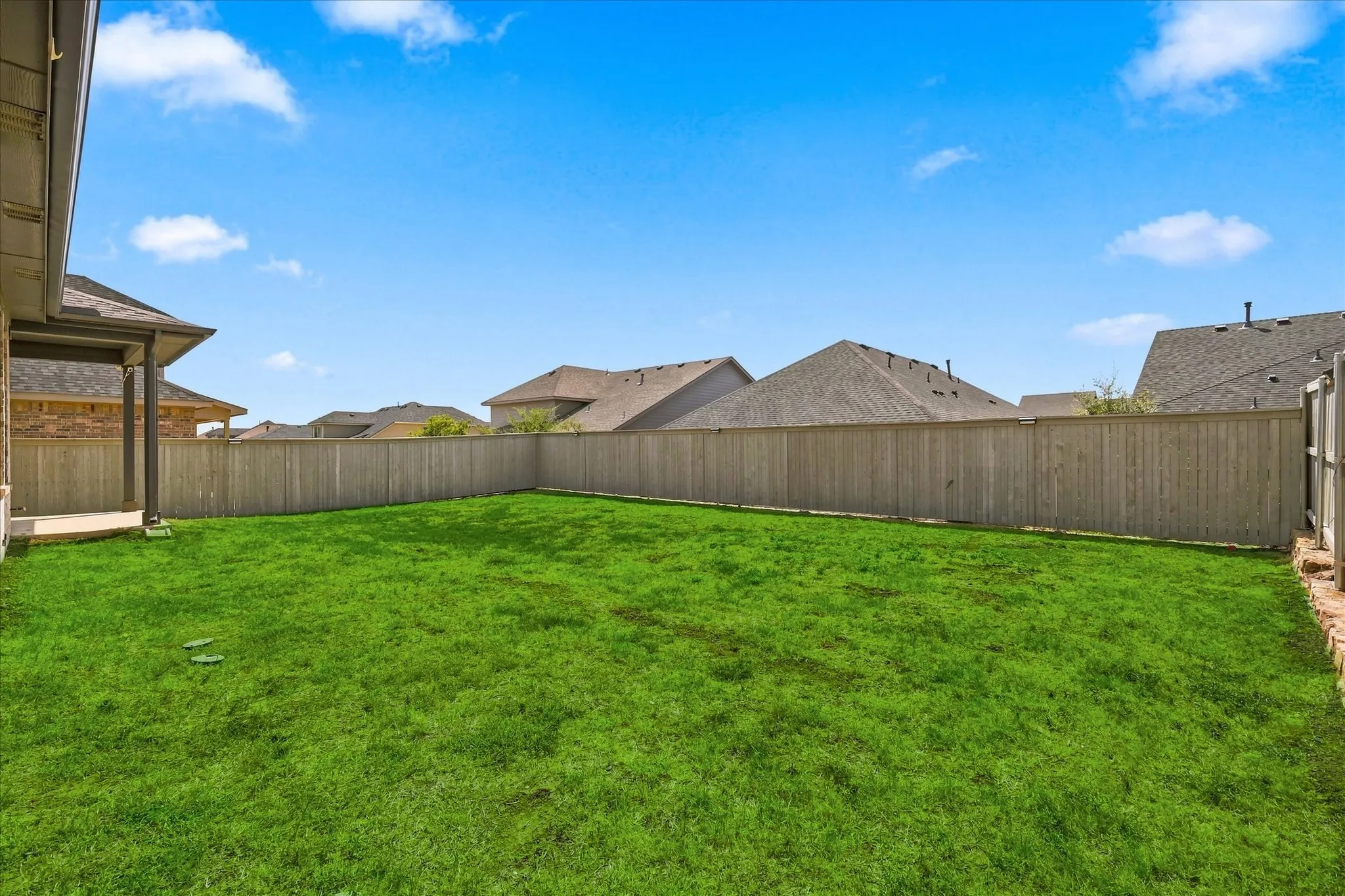 Single Family Residence For Rent in Denton County , 1516 Rachel Street, Northlake, Texas 76247, 5 Bedroom, 4 Bathroom, 2 Garage spaces, 2,800 Sqft, built in 2021, mls#21380545, Real Estate Agent in Northlake, Homes For Rent in Denton county, Homes For Rent in Northlake, Realtor in Northlake Texas, Real Estate Brokerage Independent Realty Texas, Luminita Cordes Realtor