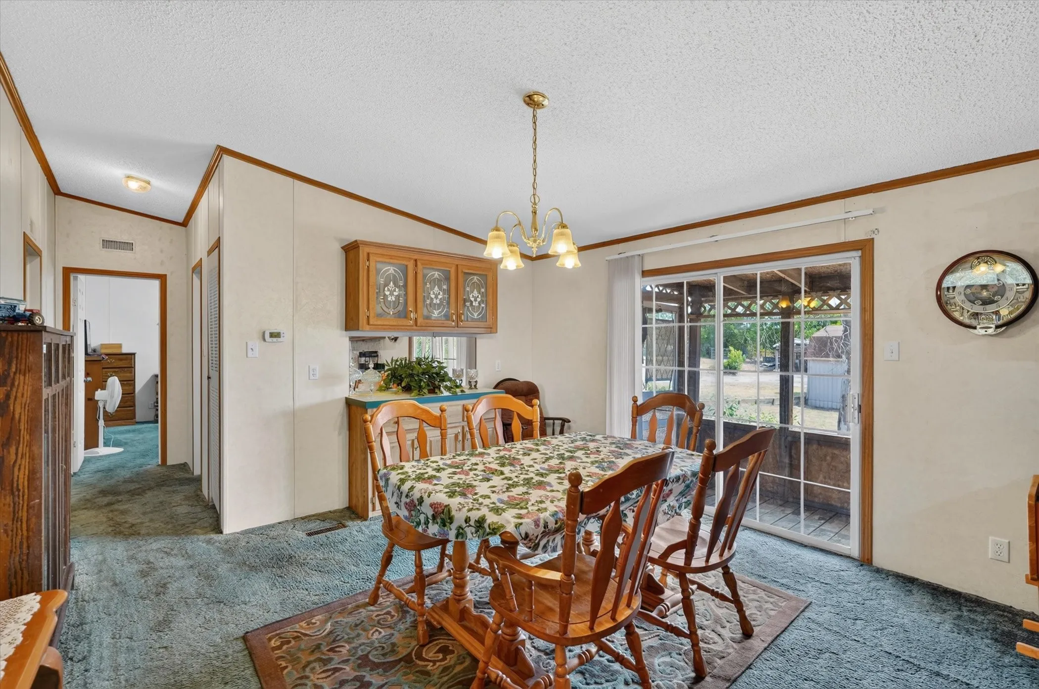 Mobile Home For Sale in Parker County , 460 Valley View Drive, Azle, Texas 76020, 3 Bedroom, 2 Bathroom, Garage spaces, 1,802 Sqft, built in 1997, mls#21380166, Real Estate Agent in Azle, Homes For Sale in Parker county, Homes For Sale in Azle, Realtor in Azle Texas, Real Estate Brokerage Independent Realty Texas, Luminita Cordes Realtor