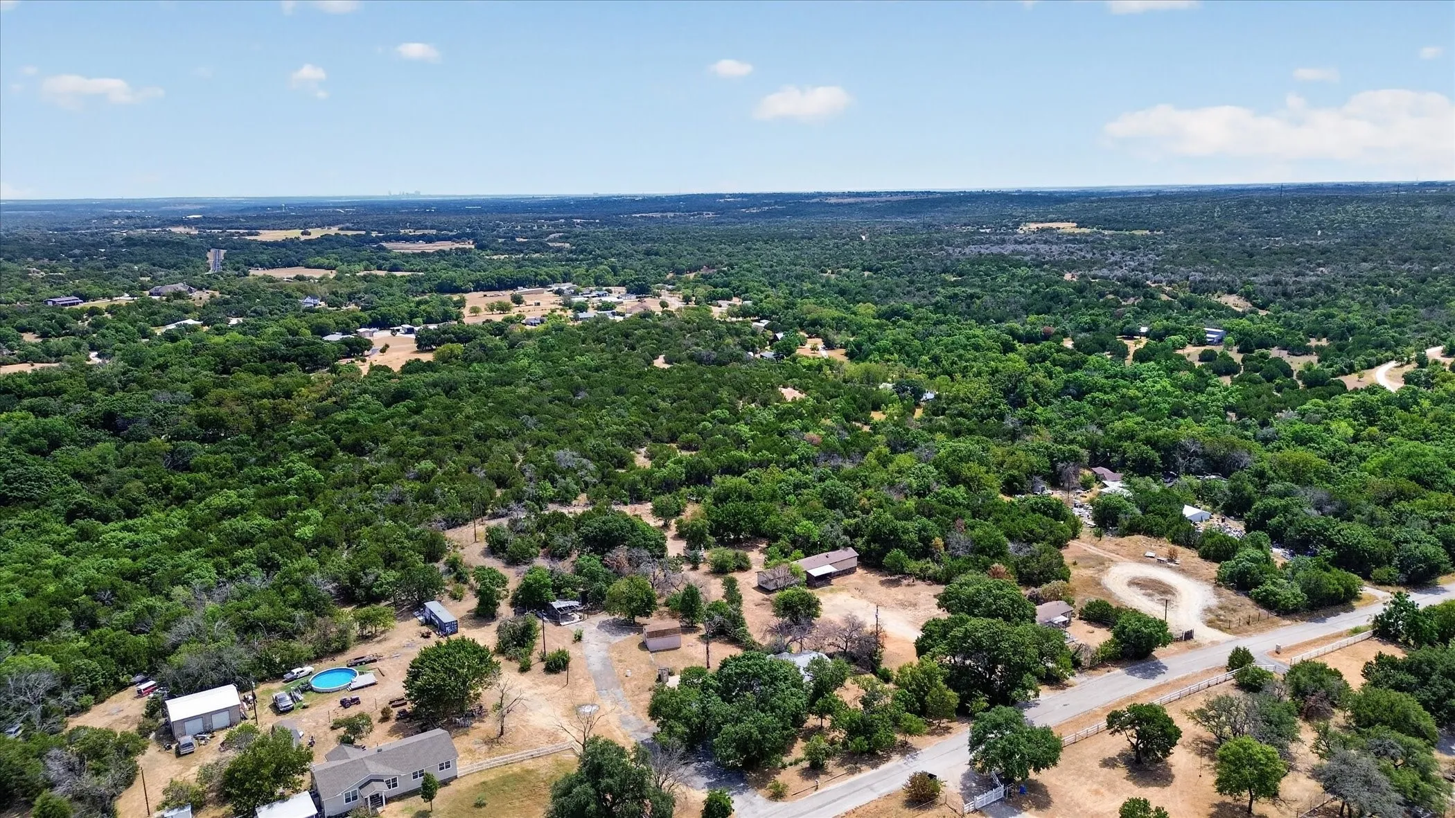 Mobile Home For Sale in Parker County , 460 Valley View Drive, Azle, Texas 76020, 3 Bedroom, 2 Bathroom, Garage spaces, 1,802 Sqft, built in 1997, mls#21380166, Real Estate Agent in Azle, Homes For Sale in Parker county, Homes For Sale in Azle, Realtor in Azle Texas, Real Estate Brokerage Independent Realty Texas, Luminita Cordes Realtor