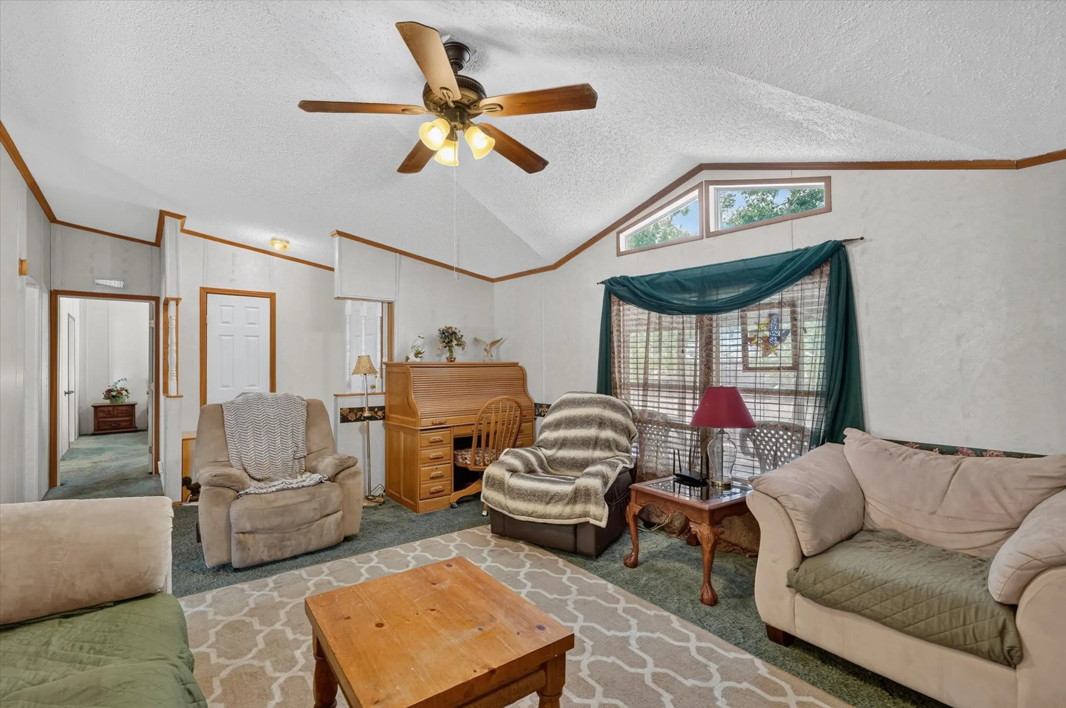 Mobile Home For Sale in Parker County , 460 Valley View Drive, Azle, Texas 76020, 3 Bedroom, 2 Bathroom, Garage spaces, 1,802 Sqft, built in 1997, mls#21380166, Real Estate Agent in Azle, Homes For Sale in Parker county, Homes For Sale in Azle, Realtor in Azle Texas, Real Estate Brokerage Independent Realty Texas, Luminita Cordes Realtor