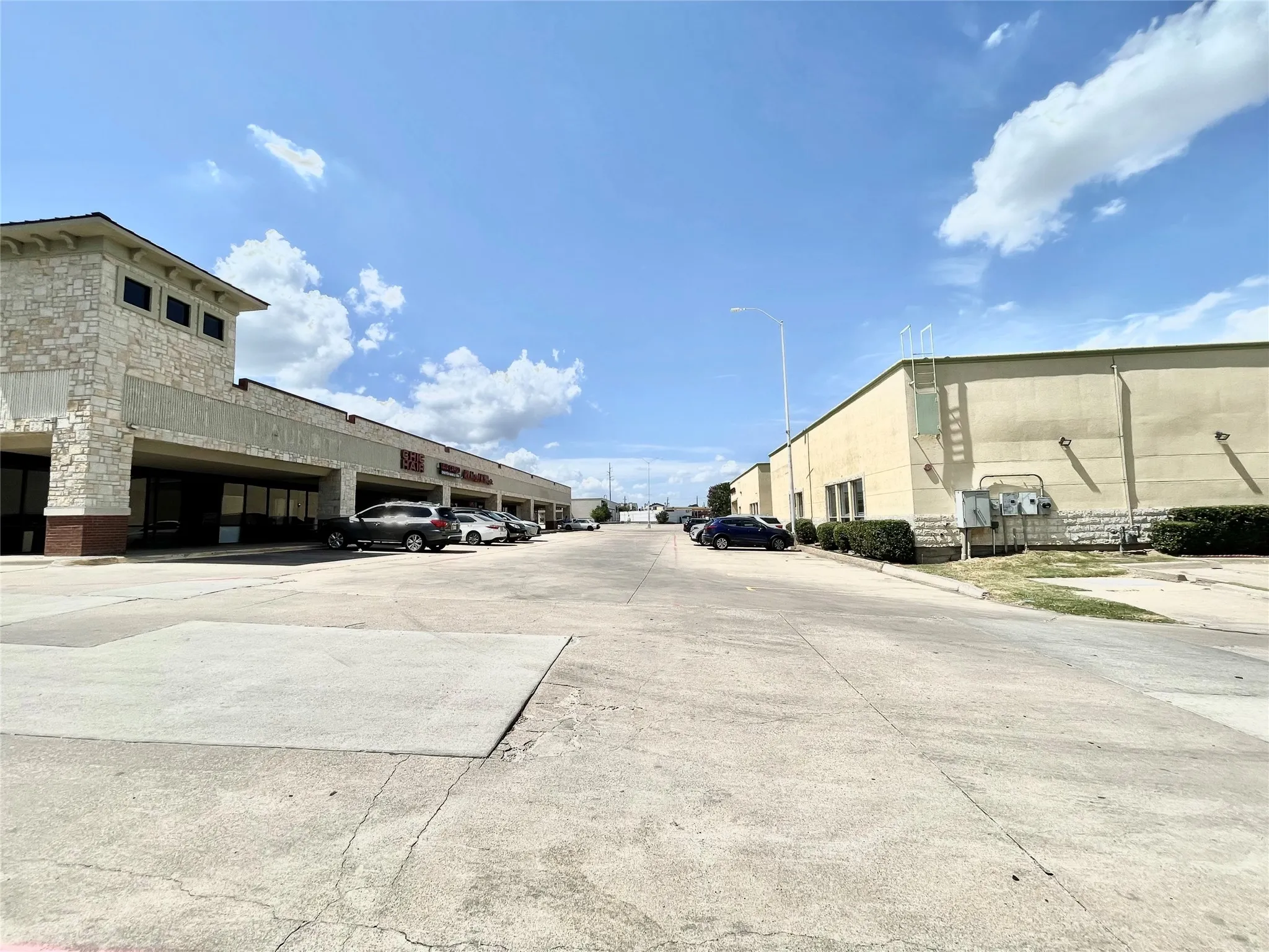 Retail For Sale in Dallas County , 12809 Audelia Road, Dallas, Texas 75243, 0, 0, Garage spaces, 0 Sqft, built in 2000, mls#21380282, Real Estate Agent in Dallas, Homes For Sale in Dallas county, Homes For Sale in Dallas, Realtor in Dallas Texas, Real Estate Brokerage Independent Realty Texas, Luminita Cordes Realtor