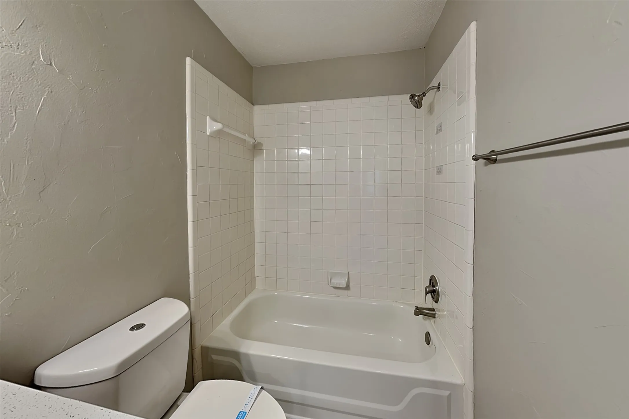 Single Family Residence For Rent in Denton County , 1677 Prescott Circle, Flower Mound, Texas 75028, 3 Bedroom, 3 Bathroom, 2 Garage spaces, 2,066 Sqft, built in 1992, mls#21381563, Real Estate Agent in Flower Mound, Homes For Rent in Denton county, Homes For Rent in Flower Mound, Realtor in Flower Mound Texas, Real Estate Brokerage Independent Realty Texas, Luminita Cordes Realtor
