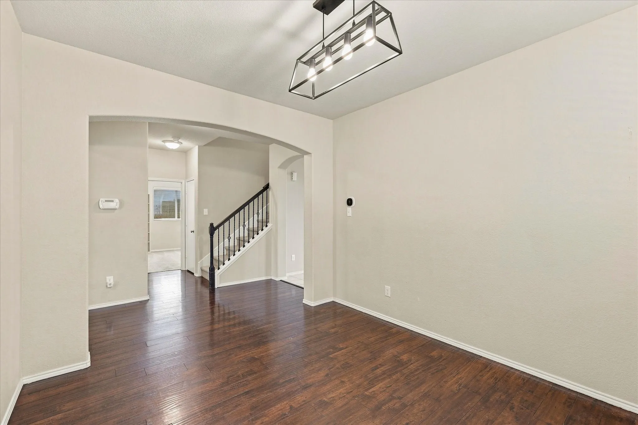 Single Family Residence For Sale in Kaufman County , 2113 Danibelle Drive, Heartland, Texas 75126, 3 Bedroom, 3 Bathroom, 2 Garage spaces, 2,536 Sqft, built in 2015, mls#21373853, Real Estate Agent in Heartland, Homes For Sale in Kaufman county, Homes For Sale in Heartland, Realtor in Heartland Texas, Real Estate Brokerage Independent Realty Texas, Luminita Cordes Realtor