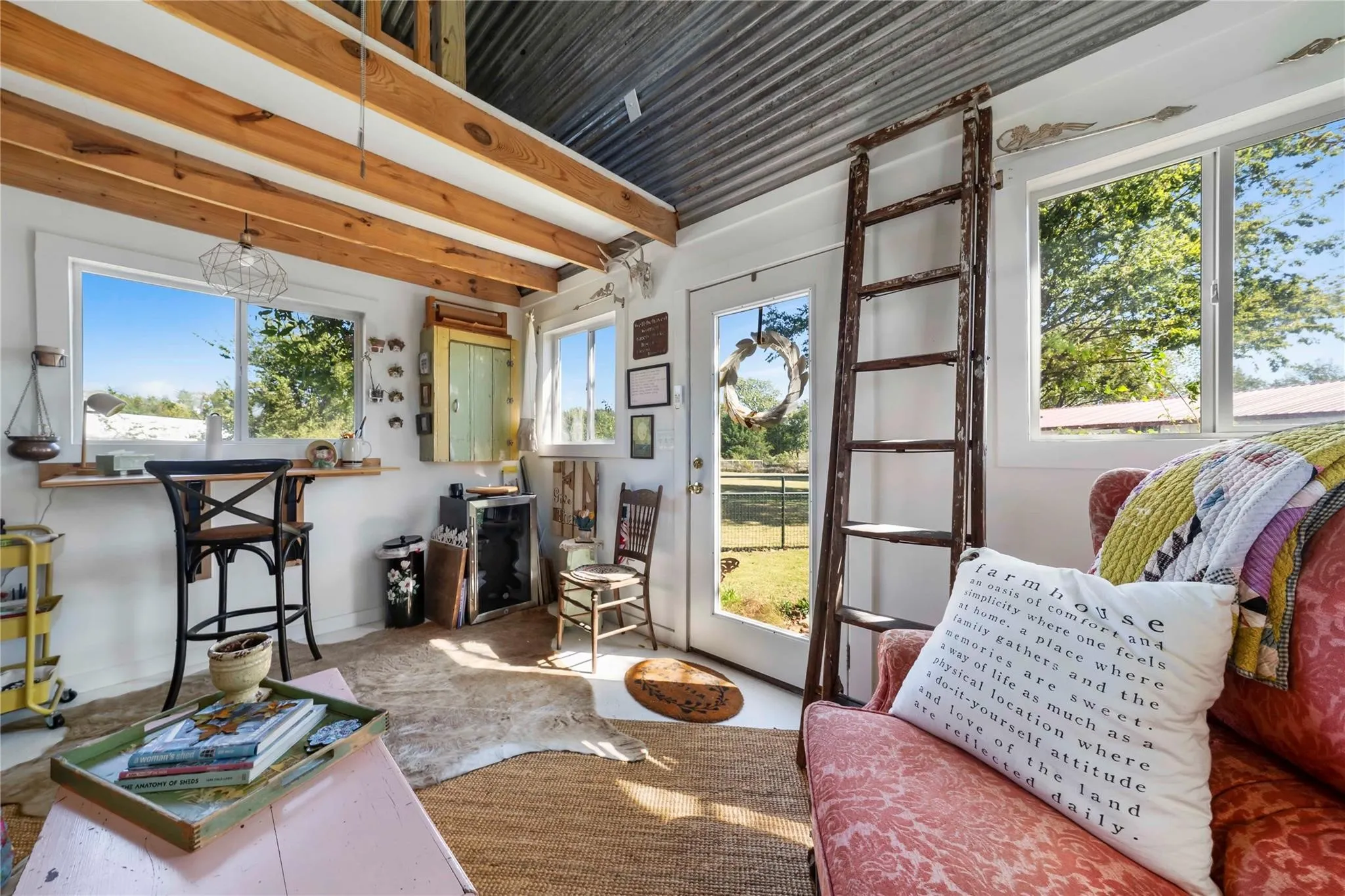 Single Family Residence For Sale in Collin County , 8235 County Road 506, Anna, Texas 75409, 3 Bedroom, 2 Bathroom, Garage spaces, 1,958 Sqft, built in 1976, mls#21380727, Real Estate Agent in Anna, Homes For Sale in Collin county, Homes For Sale in Anna, Realtor in Anna Texas, Real Estate Brokerage Independent Realty Texas, Luminita Cordes Realtor