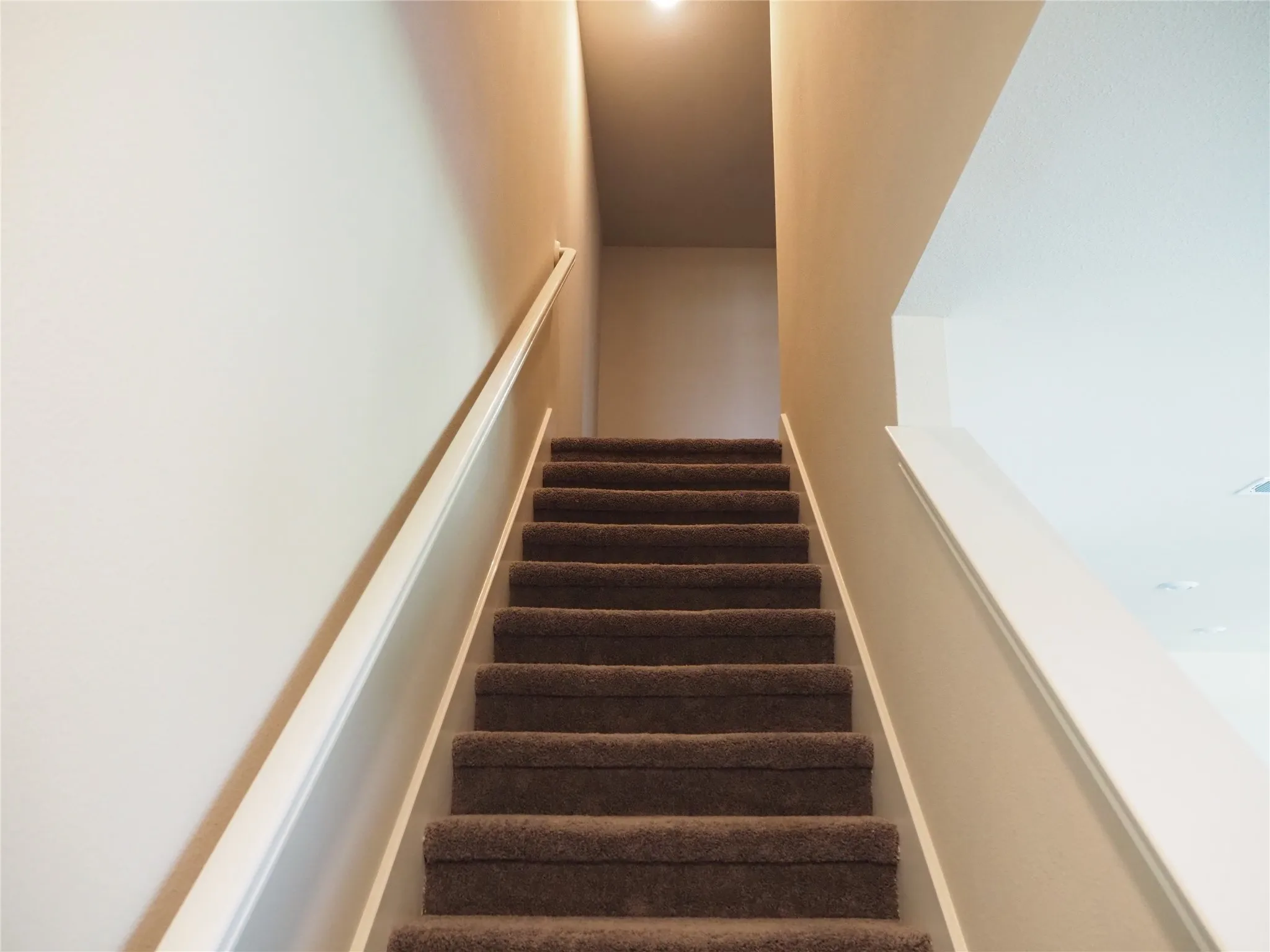 Townhouse For Rent in Denton County , 3117 Solana Circle, Denton, Texas 76207, 3 Bedroom, 3 Bathroom, 2 Garage spaces, 2,096 Sqft, built in 2024, mls#21381574, Real Estate Agent in Denton, Homes For Rent in Denton county, Homes For Rent in Denton, Realtor in Denton Texas, Real Estate Brokerage Independent Realty Texas, Luminita Cordes Realtor