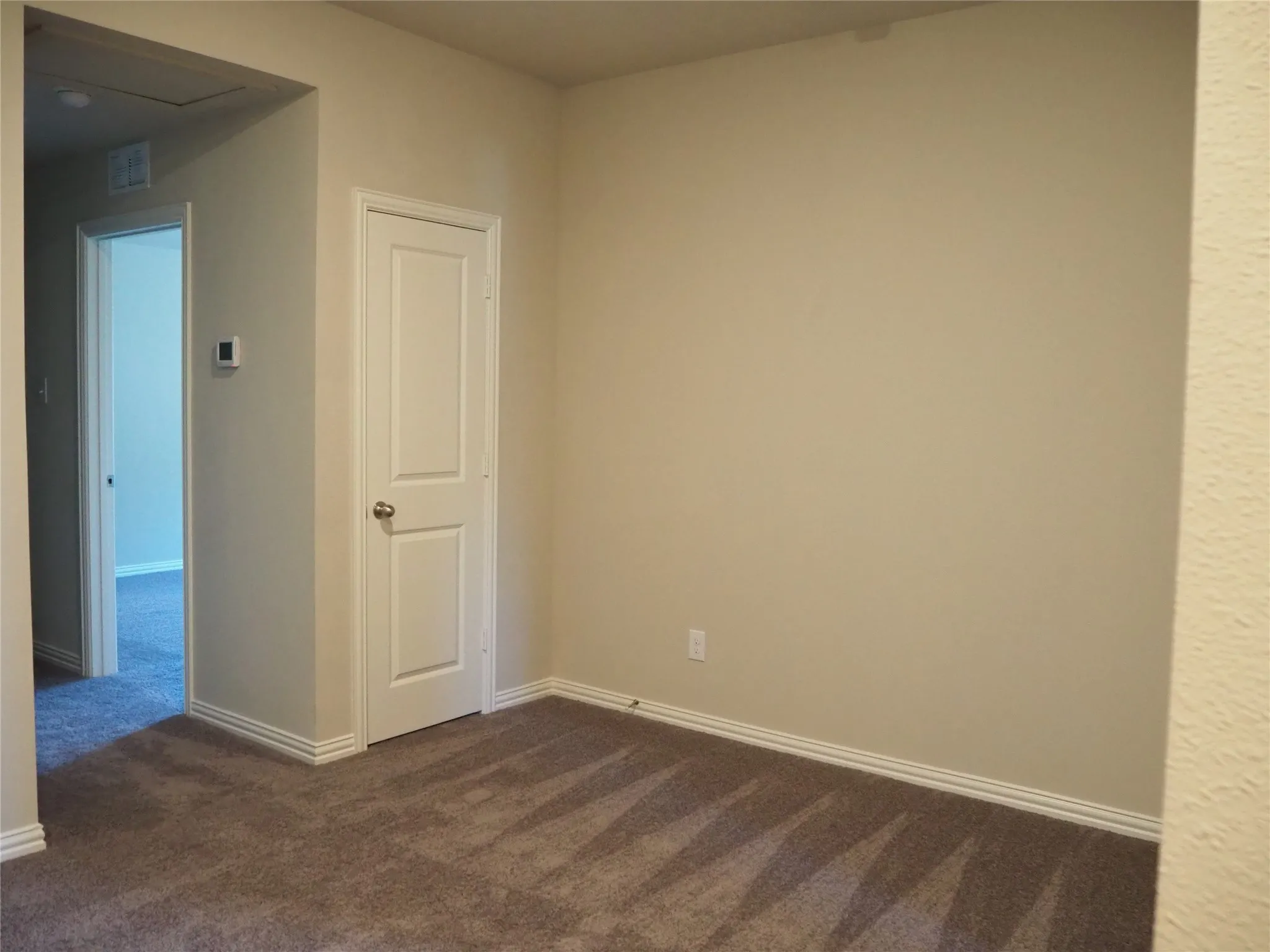 Townhouse For Rent in Denton County , 3117 Solana Circle, Denton, Texas 76207, 3 Bedroom, 3 Bathroom, 2 Garage spaces, 2,096 Sqft, built in 2024, mls#21381574, Real Estate Agent in Denton, Homes For Rent in Denton county, Homes For Rent in Denton, Realtor in Denton Texas, Real Estate Brokerage Independent Realty Texas, Luminita Cordes Realtor