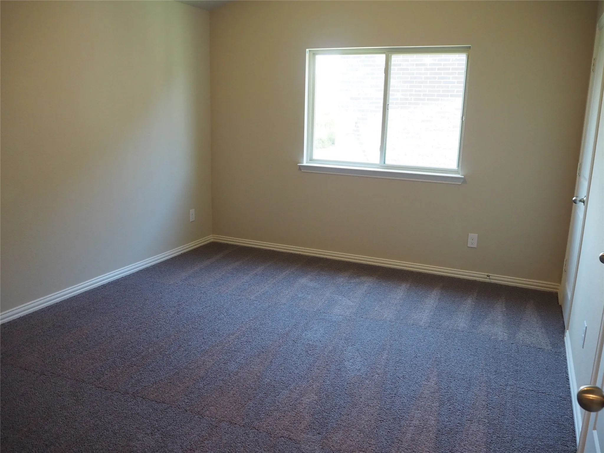 Townhouse For Rent in Denton County , 3117 Solana Circle, Denton, Texas 76207, 3 Bedroom, 3 Bathroom, 2 Garage spaces, 2,096 Sqft, built in 2024, mls#21381574, Real Estate Agent in Denton, Homes For Rent in Denton county, Homes For Rent in Denton, Realtor in Denton Texas, Real Estate Brokerage Independent Realty Texas, Luminita Cordes Realtor