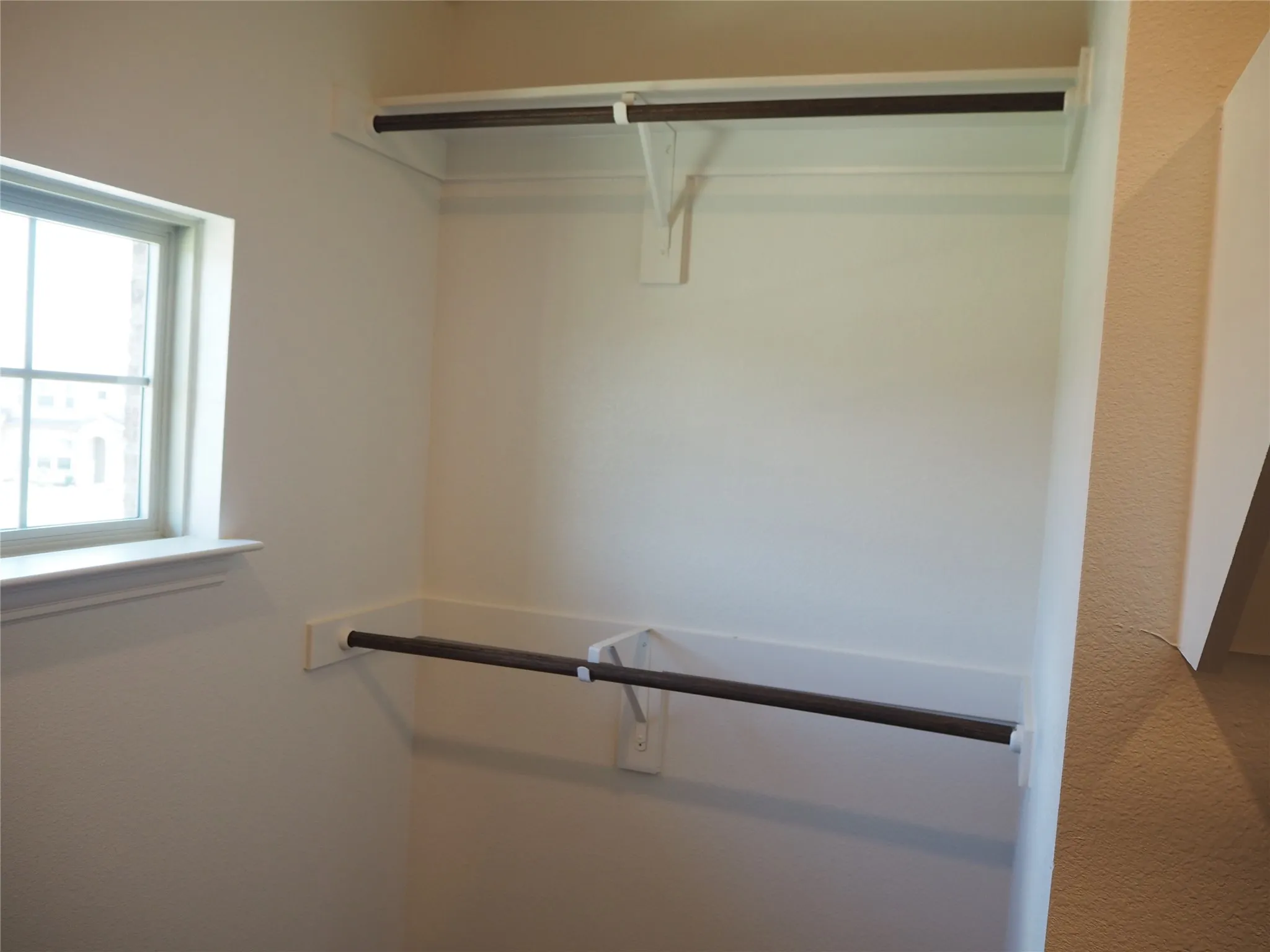 Townhouse For Rent in Denton County , 3117 Solana Circle, Denton, Texas 76207, 3 Bedroom, 3 Bathroom, 2 Garage spaces, 2,096 Sqft, built in 2024, mls#21381574, Real Estate Agent in Denton, Homes For Rent in Denton county, Homes For Rent in Denton, Realtor in Denton Texas, Real Estate Brokerage Independent Realty Texas, Luminita Cordes Realtor
