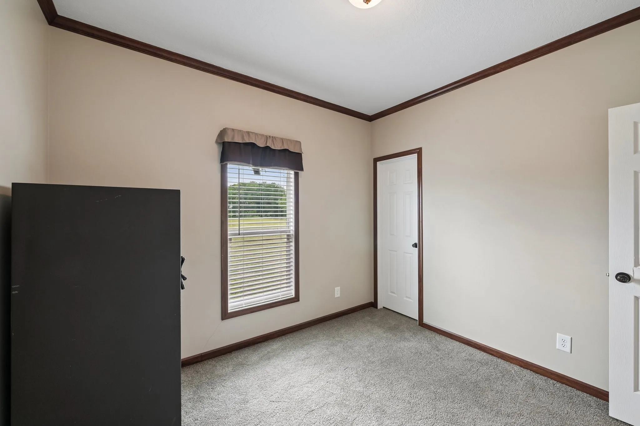 Mobile Home For Sale in Van Zandt County , 590 Vz County Road 2704, Mabank, Texas 75147, 3 Bedroom, 2 Bathroom, Garage spaces, 1,736 Sqft, built in 2017, mls#21381575, Real Estate Agent in Mabank, Homes For Sale in Van Zandt county, Homes For Sale in Mabank, Realtor in Mabank Texas, Real Estate Brokerage Independent Realty Texas, Luminita Cordes Realtor