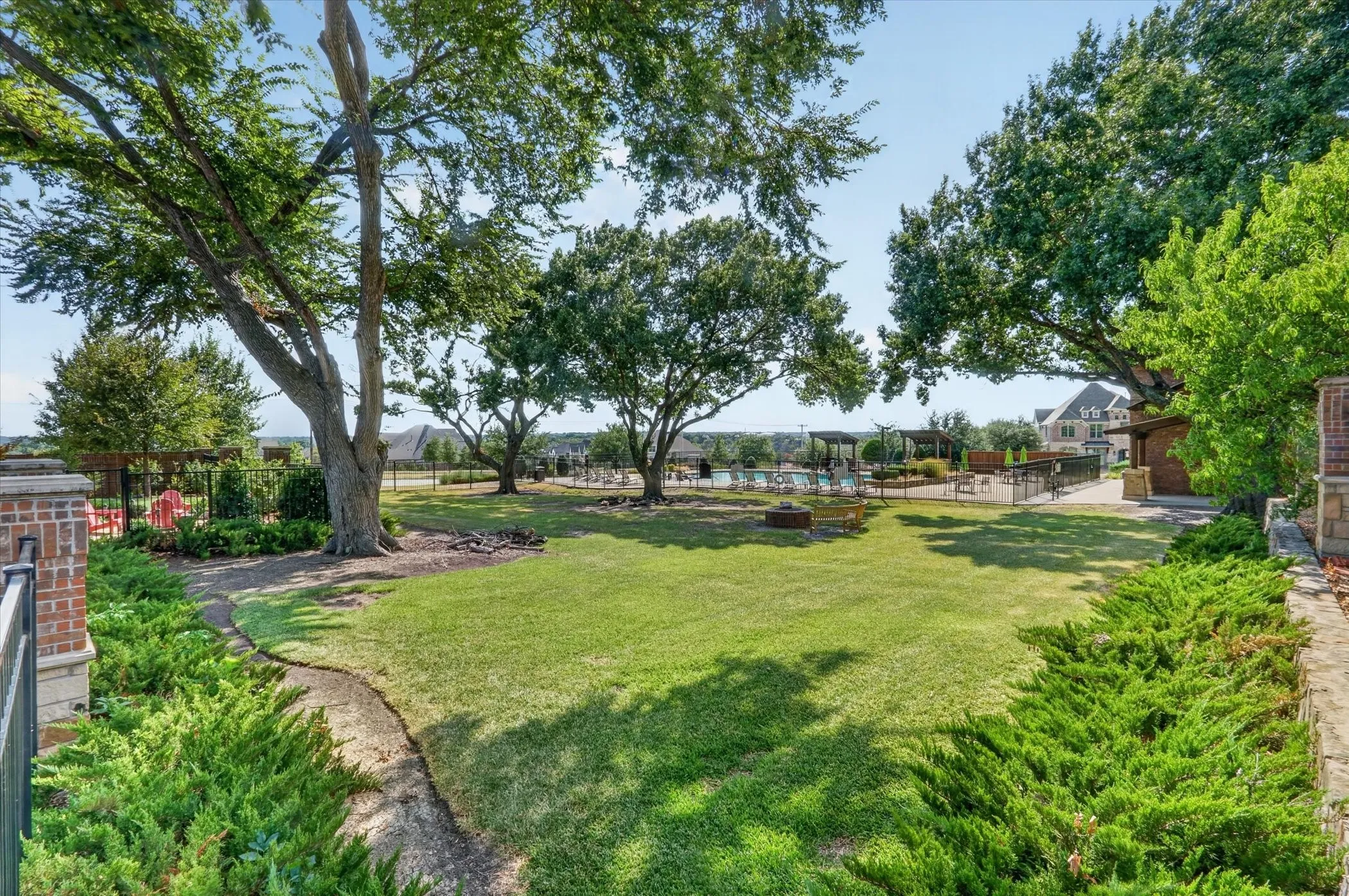 Single Family Residence For Sale in Collin County , 3005 Orleans Drive, Mc Kinney, Texas 75071, 4 Bedroom, 3 Bathroom, 2 Garage spaces, 2,797 Sqft, built in 2019, mls#21371747, Real Estate Agent in Mc Kinney, Homes For Sale in Collin county, Homes For Sale in Mc Kinney, Realtor in Mc Kinney Texas, Real Estate Brokerage Independent Realty Texas, Luminita Cordes Realtor