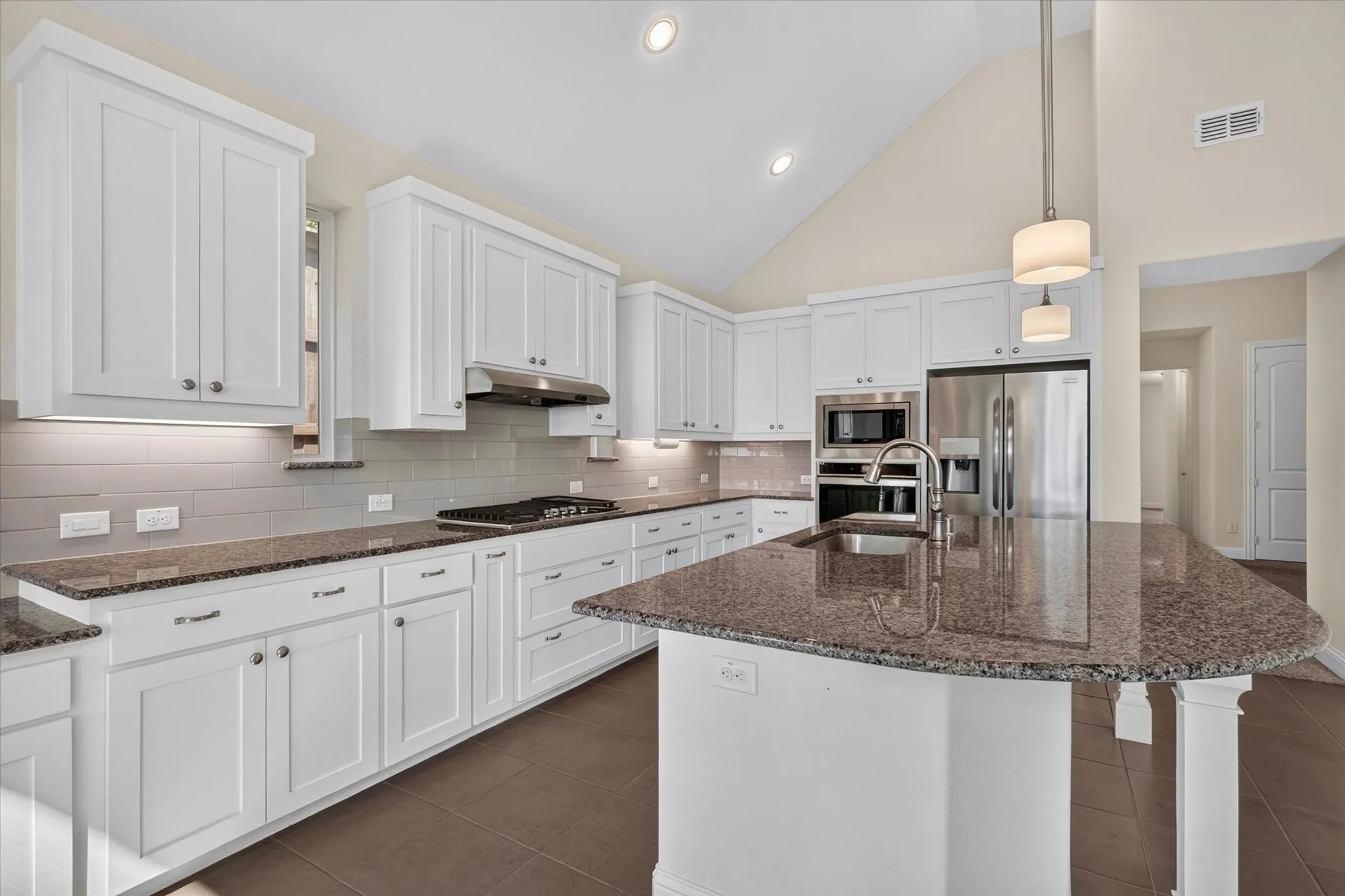Single Family Residence For Sale in Collin County , 3005 Orleans Drive, Mc Kinney, Texas 75071, 4 Bedroom, 3 Bathroom, 2 Garage spaces, 2,797 Sqft, built in 2019, mls#21371747, Real Estate Agent in Mc Kinney, Homes For Sale in Collin county, Homes For Sale in Mc Kinney, Realtor in Mc Kinney Texas, Real Estate Brokerage Independent Realty Texas, Luminita Cordes Realtor