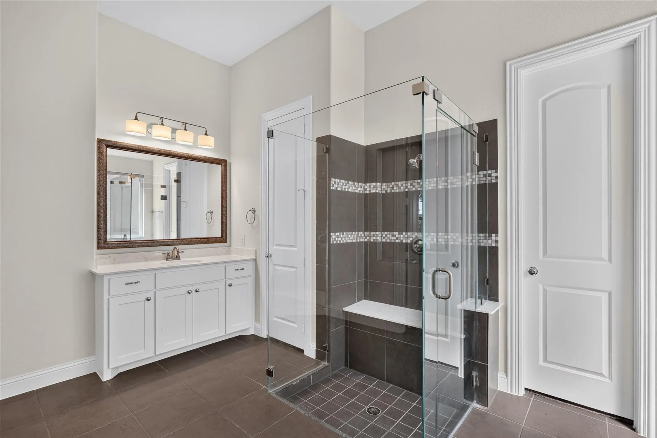 Single Family Residence For Sale in Collin County , 3005 Orleans Drive, Mc Kinney, Texas 75071, 4 Bedroom, 3 Bathroom, 2 Garage spaces, 2,797 Sqft, built in 2019, mls#21371747, Real Estate Agent in Mc Kinney, Homes For Sale in Collin county, Homes For Sale in Mc Kinney, Realtor in Mc Kinney Texas, Real Estate Brokerage Independent Realty Texas, Luminita Cordes Realtor