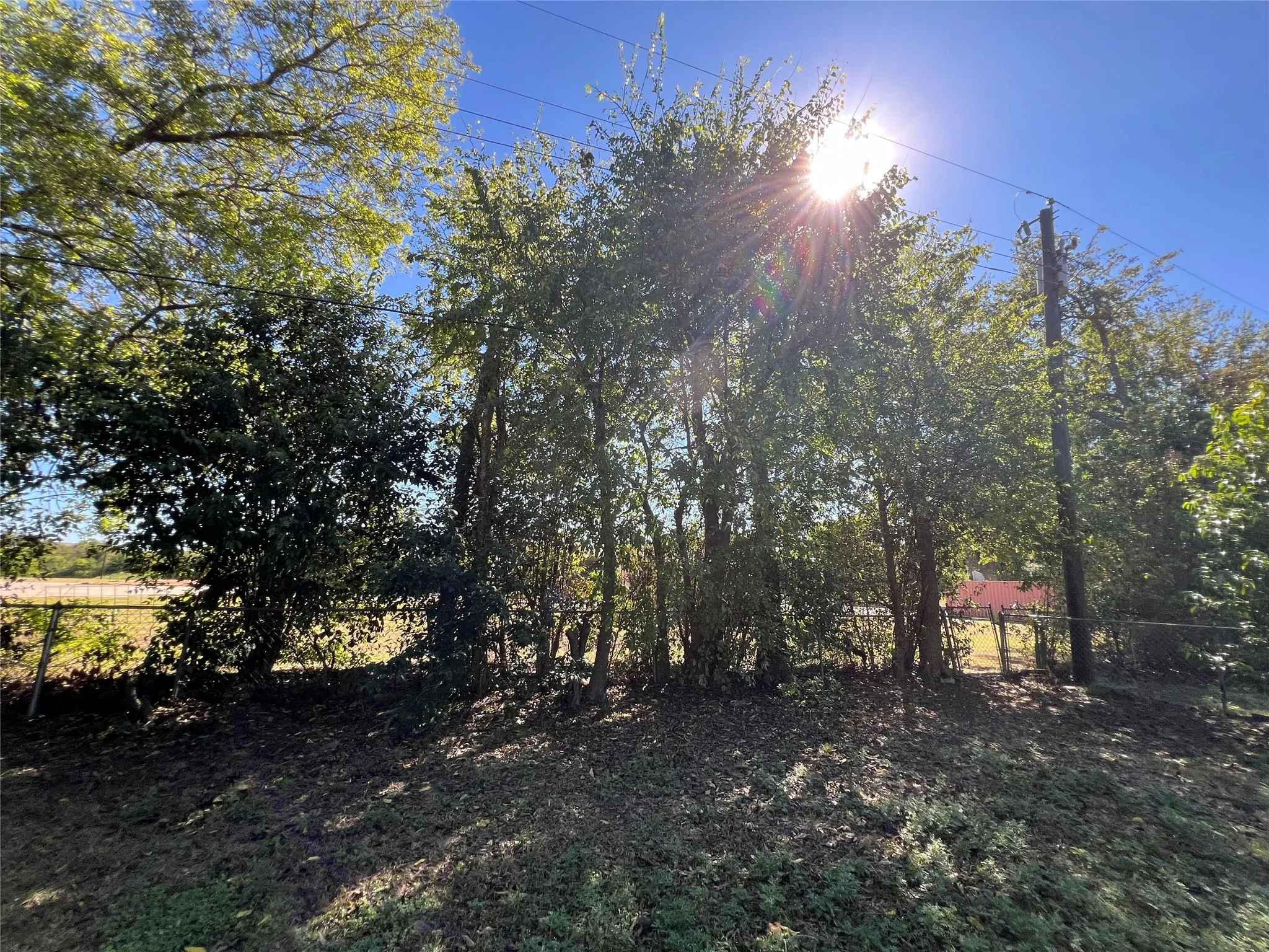 Single Family Residence For Rent in Rockwall County , 808 E Heath Street, Rockwall, Texas 75087, 4 Bedroom, 2 Bathroom, Garage spaces, 1,207 Sqft, built in 1979, mls#21378811, Real Estate Agent in Rockwall, Homes For Rent in Rockwall county, Homes For Rent in Rockwall, Realtor in Rockwall Texas, Real Estate Brokerage Independent Realty Texas, Luminita Cordes Realtor