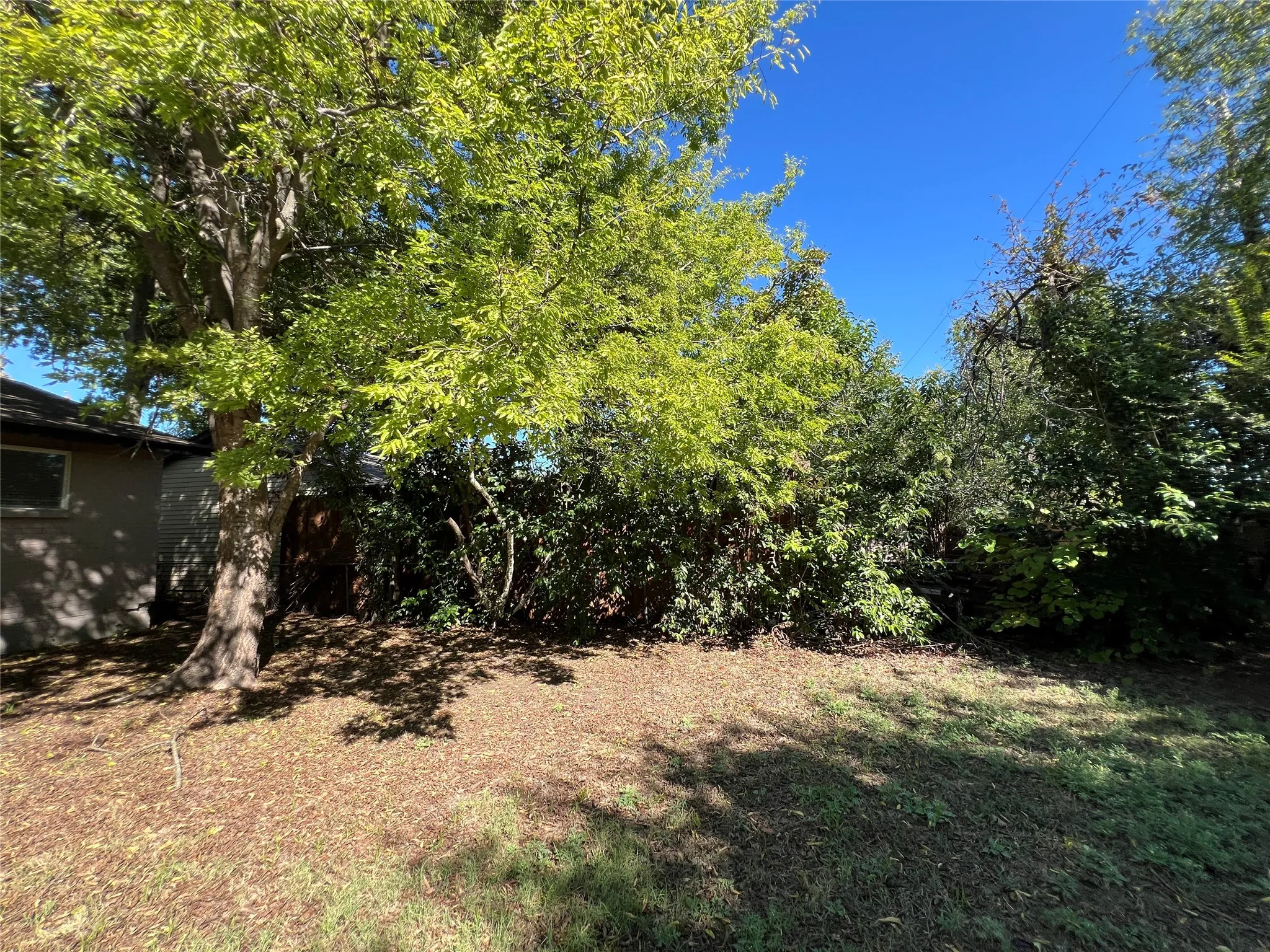 Single Family Residence For Rent in Rockwall County , 808 E Heath Street, Rockwall, Texas 75087, 4 Bedroom, 2 Bathroom, Garage spaces, 1,207 Sqft, built in 1979, mls#21378811, Real Estate Agent in Rockwall, Homes For Rent in Rockwall county, Homes For Rent in Rockwall, Realtor in Rockwall Texas, Real Estate Brokerage Independent Realty Texas, Luminita Cordes Realtor