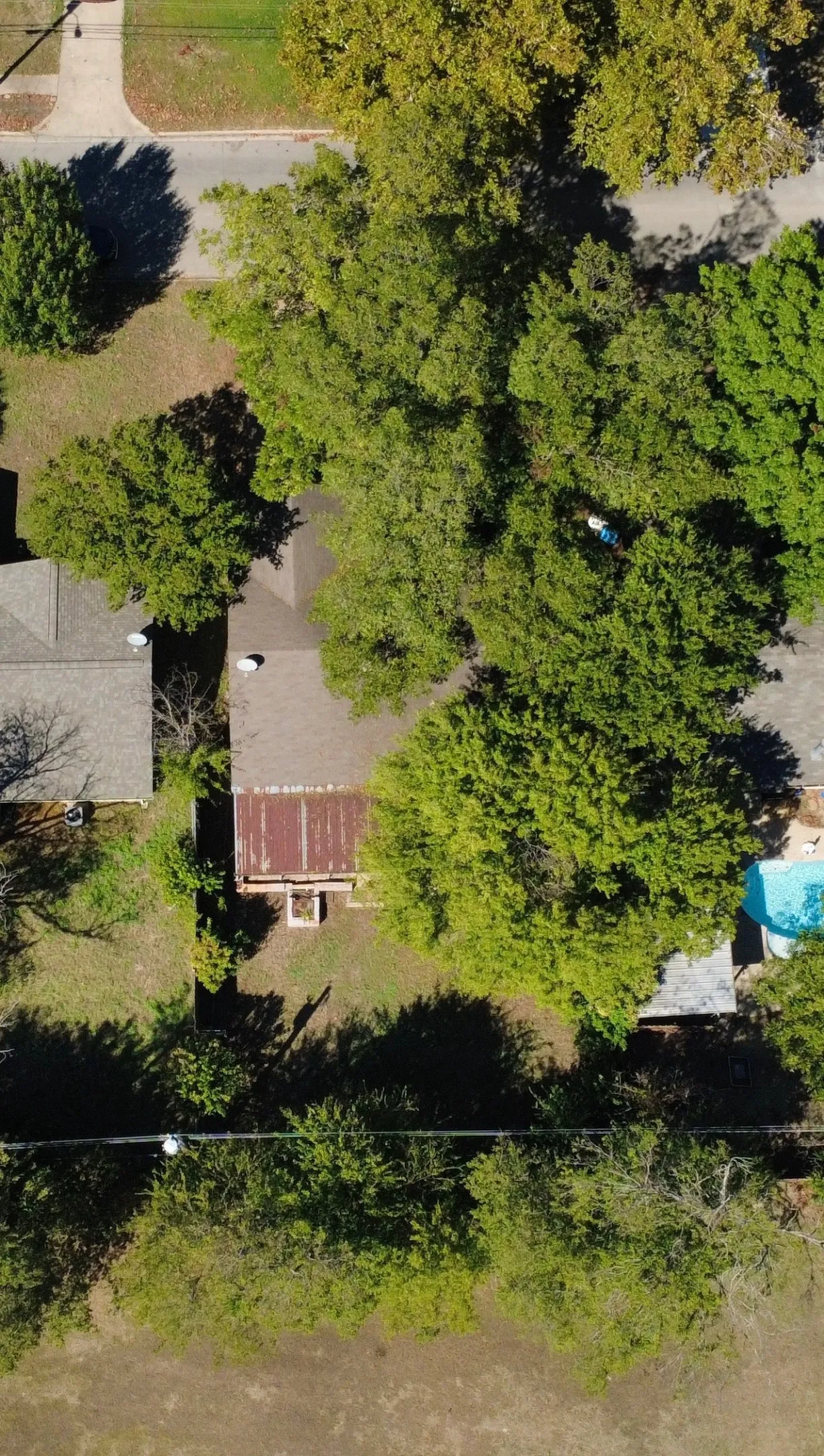 Single Family Residence For Rent in Rockwall County , 808 E Heath Street, Rockwall, Texas 75087, 4 Bedroom, 2 Bathroom, Garage spaces, 1,207 Sqft, built in 1979, mls#21378811, Real Estate Agent in Rockwall, Homes For Rent in Rockwall county, Homes For Rent in Rockwall, Realtor in Rockwall Texas, Real Estate Brokerage Independent Realty Texas, Luminita Cordes Realtor