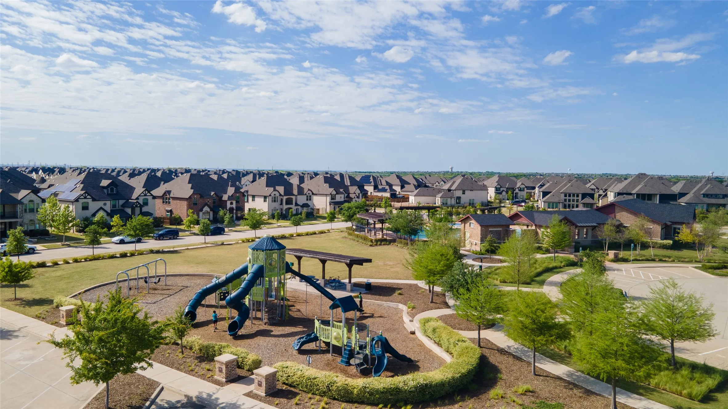 Single Family Residence For Sale in Collin County , 11222 Raimundo Road, Frisco, Texas 75035, 4 Bedroom, 3 Bathroom, 2 Garage spaces, 2,543 Sqft, built in 2019, mls#21367617, Real Estate Agent in Frisco, Homes For Sale in Collin county, Homes For Sale in Frisco, Realtor in Frisco Texas, Real Estate Brokerage Independent Realty Texas, Luminita Cordes Realtor
