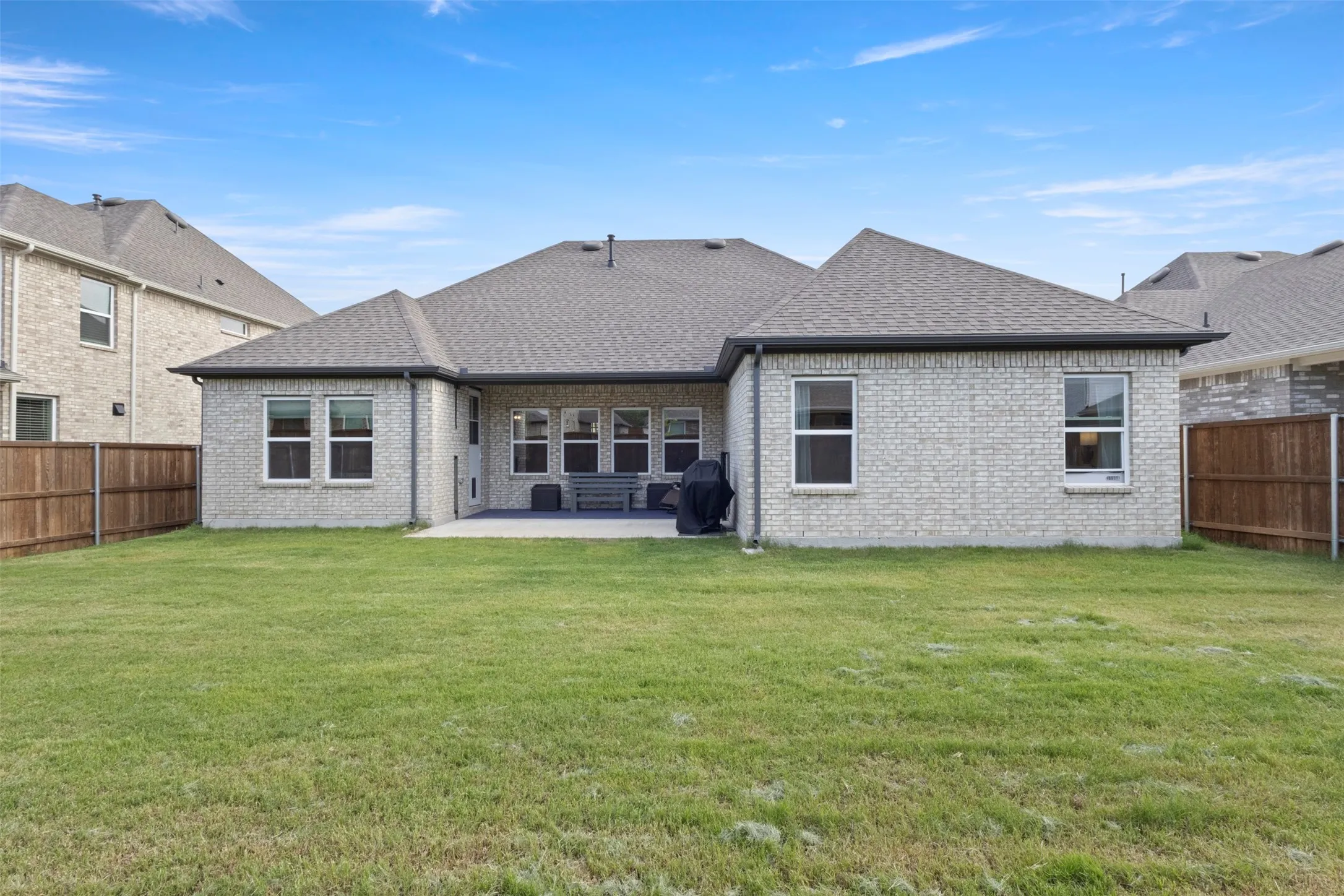 Single Family Residence For Sale in Dallas County , 3905 Henley Lane, Garland, Texas 75043, 4 Bedroom, 3 Bathroom, 2 Garage spaces, 2,385 Sqft, built in 2024, mls#21381576, Real Estate Agent in Garland, Homes For Sale in Dallas county, Homes For Sale in Garland, Realtor in Garland Texas, Real Estate Brokerage Independent Realty Texas, Luminita Cordes Realtor