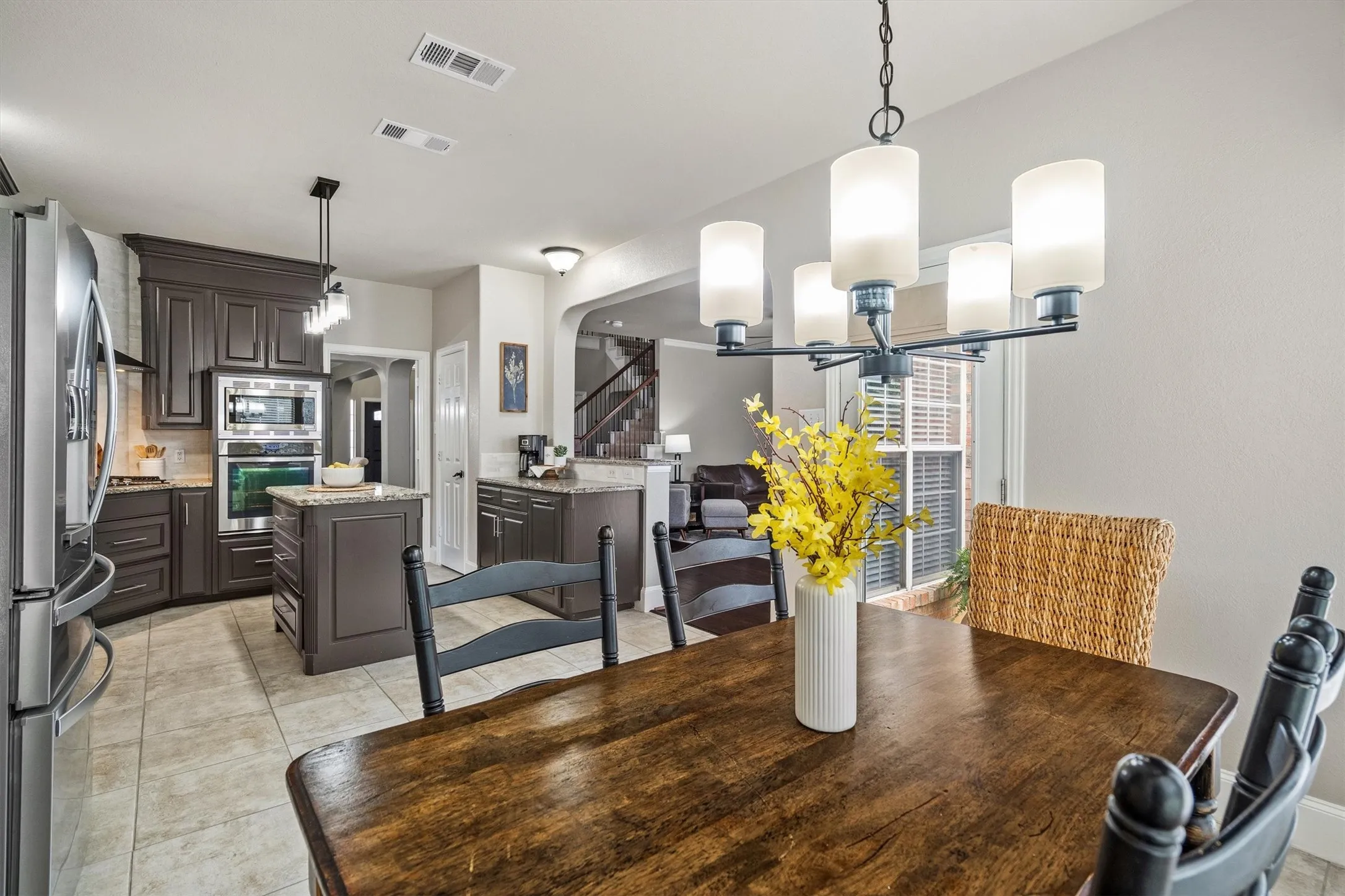 Single Family Residence For Sale in Denton County , 2116 Tennyson Drive, Flower Mound, Texas 75028, 4 Bedroom, 3 Bathroom, 2 Garage spaces, 3,674 Sqft, built in 1997, mls#21376116, Real Estate Agent in Flower Mound, Homes For Sale in Denton county, Homes For Sale in Flower Mound, Realtor in Flower Mound Texas, Real Estate Brokerage Independent Realty Texas, Luminita Cordes Realtor