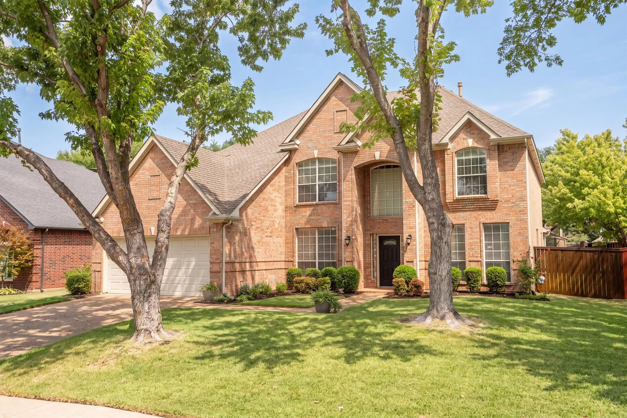Tree lined streets of Chaucer Estates