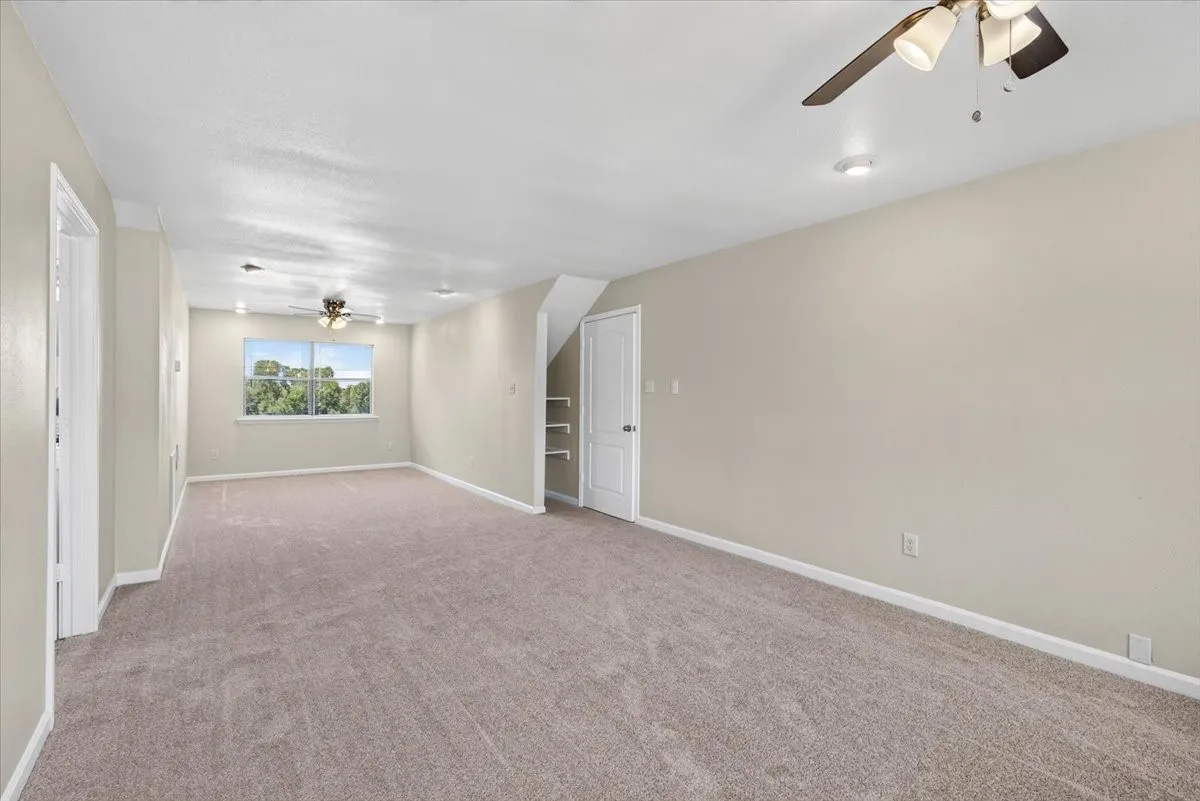 Single Family Residence For Sale in Henderson County , 7900 Private Road 7905, Athens, Texas 75752, 4 Bedroom, 3 Bathroom, 2 Garage spaces, 2,198 Sqft, built in 2008, mls#21381540, Real Estate Agent in Athens, Homes For Sale in Henderson county, Homes For Sale in Athens, Realtor in Athens Texas, Real Estate Brokerage Independent Realty Texas, Luminita Cordes Realtor
