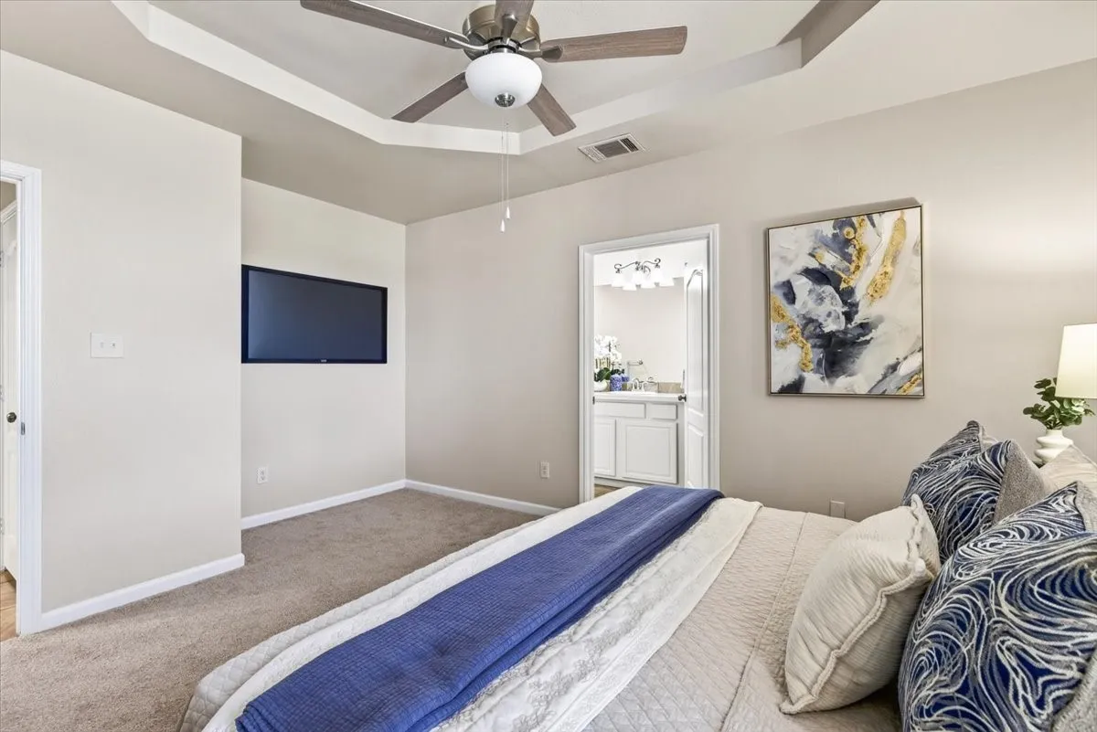 Single Family Residence For Sale in Henderson County , 7900 Private Road 7905, Athens, Texas 75752, 4 Bedroom, 3 Bathroom, 2 Garage spaces, 2,198 Sqft, built in 2008, mls#21381540, Real Estate Agent in Athens, Homes For Sale in Henderson county, Homes For Sale in Athens, Realtor in Athens Texas, Real Estate Brokerage Independent Realty Texas, Luminita Cordes Realtor