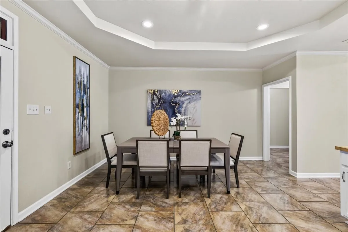 Single Family Residence For Sale in Henderson County , 7900 Private Road 7905, Athens, Texas 75752, 4 Bedroom, 3 Bathroom, 2 Garage spaces, 2,198 Sqft, built in 2008, mls#21381540, Real Estate Agent in Athens, Homes For Sale in Henderson county, Homes For Sale in Athens, Realtor in Athens Texas, Real Estate Brokerage Independent Realty Texas, Luminita Cordes Realtor