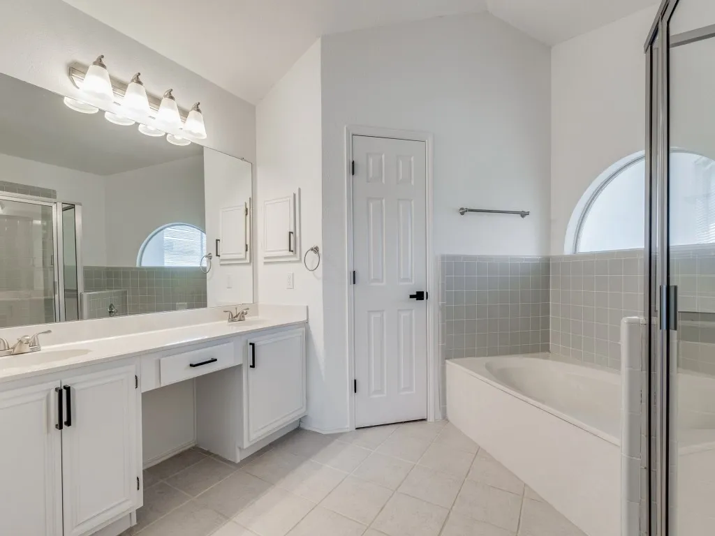 Single Family Residence For Rent in Collin County , 6841 Bellehaven Drive, Plano, Texas 75023, 3 Bedroom, 3 Bathroom, 2 Garage spaces, 1,824 Sqft, built in 1989, mls#21381587, Real Estate Agent in Plano, Homes For Rent in Collin county, Homes For Rent in Plano, Realtor in Plano Texas, Real Estate Brokerage Independent Realty Texas, Luminita Cordes Realtor