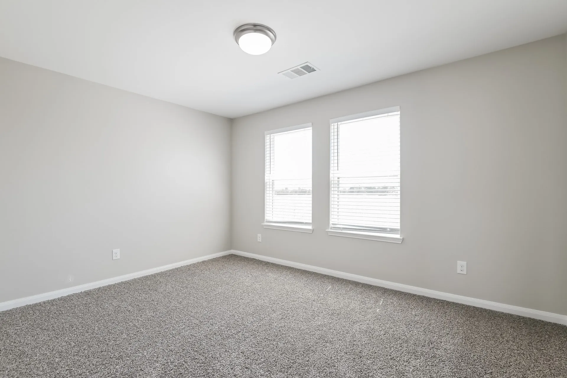 Single Family Residence For Rent in Dallas County , 710 Shady Meadow Lane, Glenn Heights, Texas 75154, 4 Bedroom, 2 Bathroom, 2 Garage spaces, 2,312 Sqft, built in 2016, mls#21381589, Real Estate Agent in Glenn Heights, Homes For Rent in Dallas county, Homes For Rent in Glenn Heights, Realtor in Glenn Heights Texas, Real Estate Brokerage Independent Realty Texas, Luminita Cordes Realtor