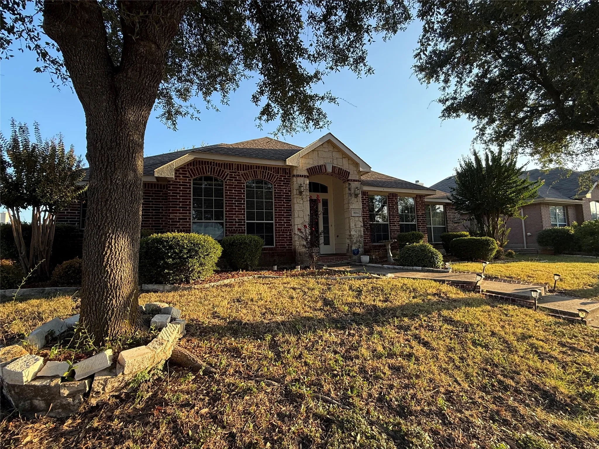 Single Family Residence For Rent in Dallas County , 8014 Wilmington Drive, Rowlett, Texas 75089, 3 Bedroom, 2 Bathroom, 2 Garage spaces, 1,923 Sqft, built in 2003, mls#21381590, Real Estate Agent in Rowlett, Homes For Rent in Dallas county, Homes For Rent in Rowlett, Realtor in Rowlett Texas, Real Estate Brokerage Independent Realty Texas, Luminita Cordes Realtor